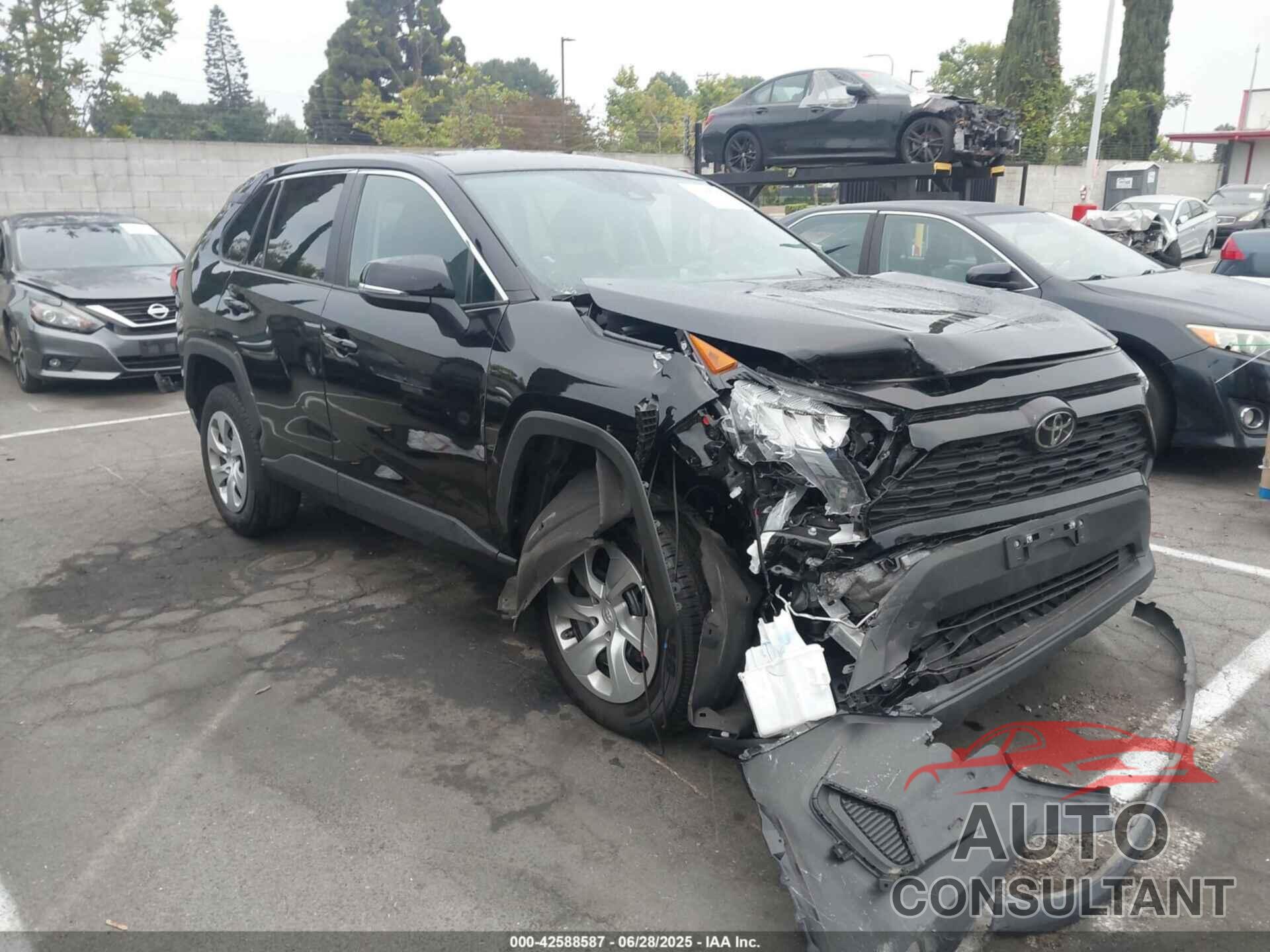 TOYOTA RAV4 2022 - 2T3K1RFV4NC174185
