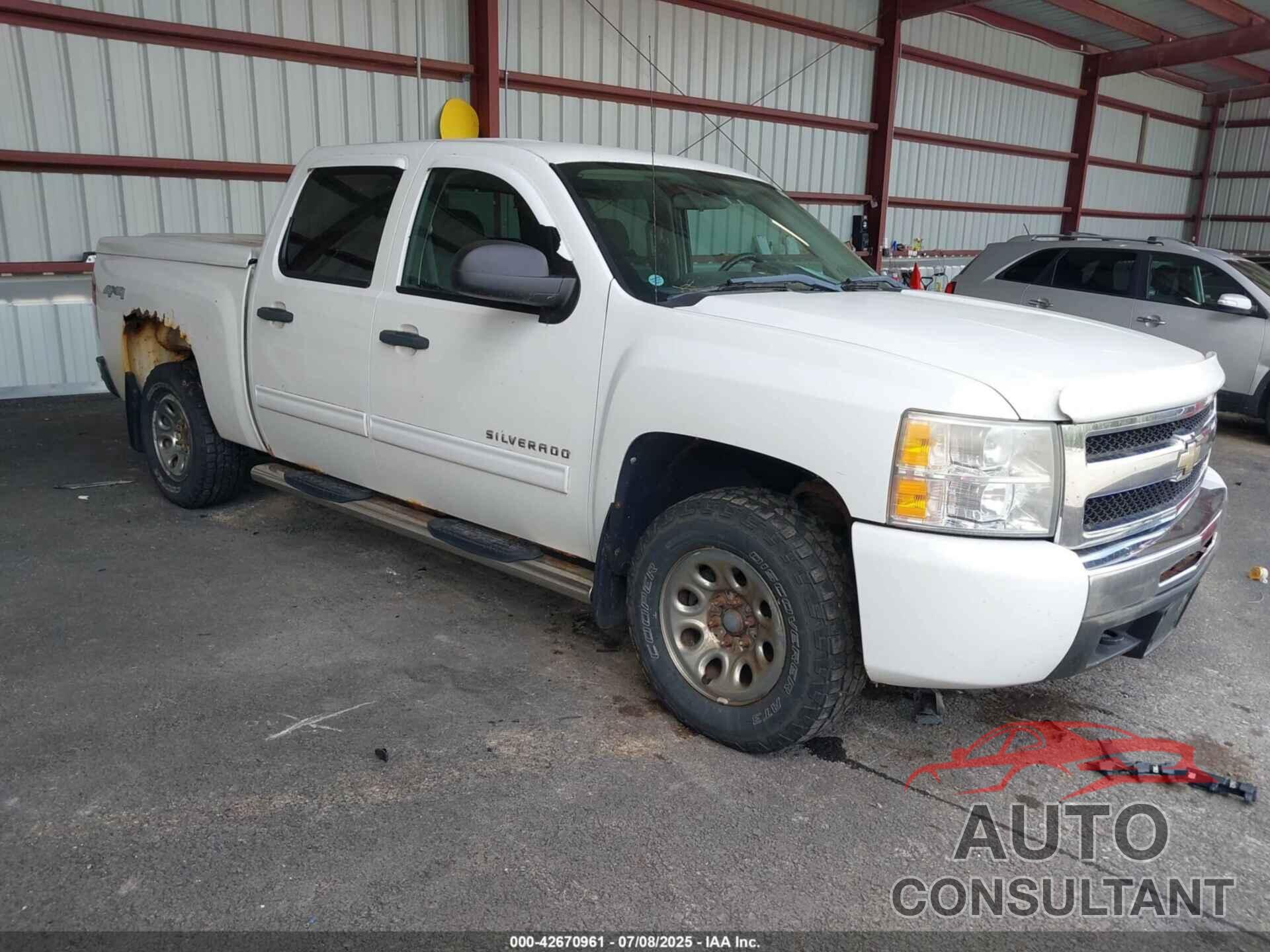 CHEVROLET SILVERADO 1500 2011 - 3GCPKSEA7BG149204