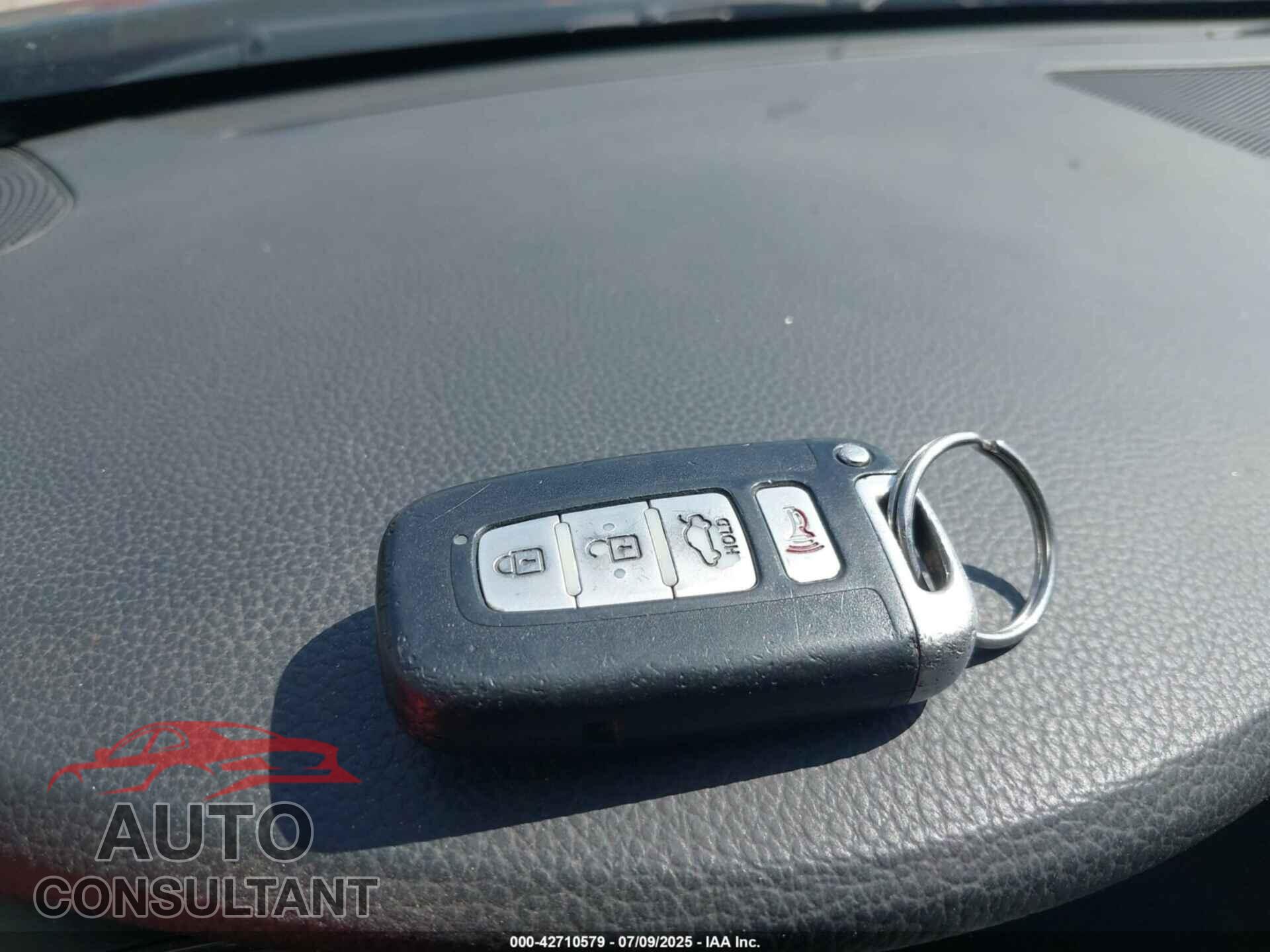 KIA OPTIMA 2011 - KNAGR4A69B5160136