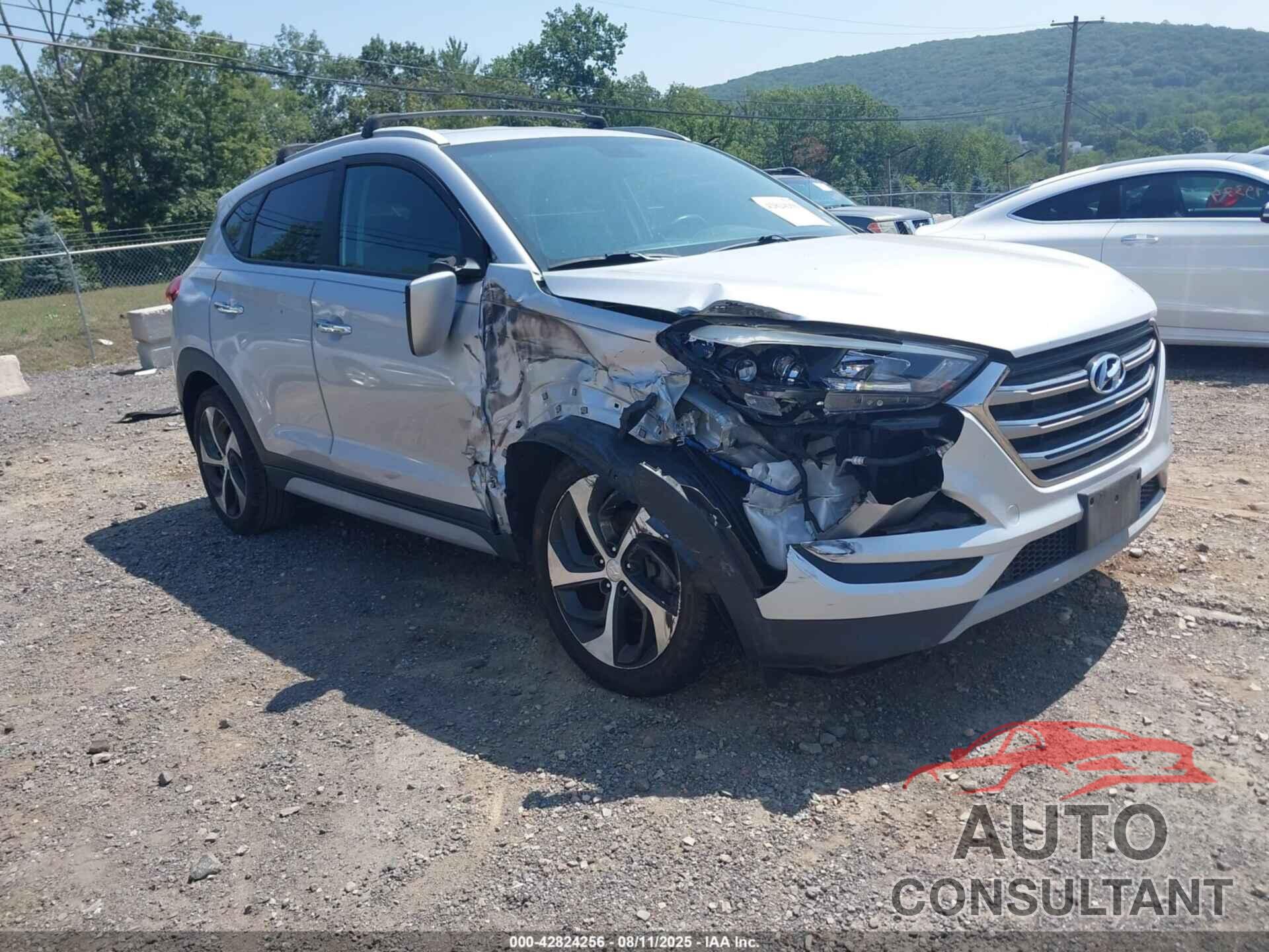 HYUNDAI TUCSON 2017 - KM8J3CA21HU381144