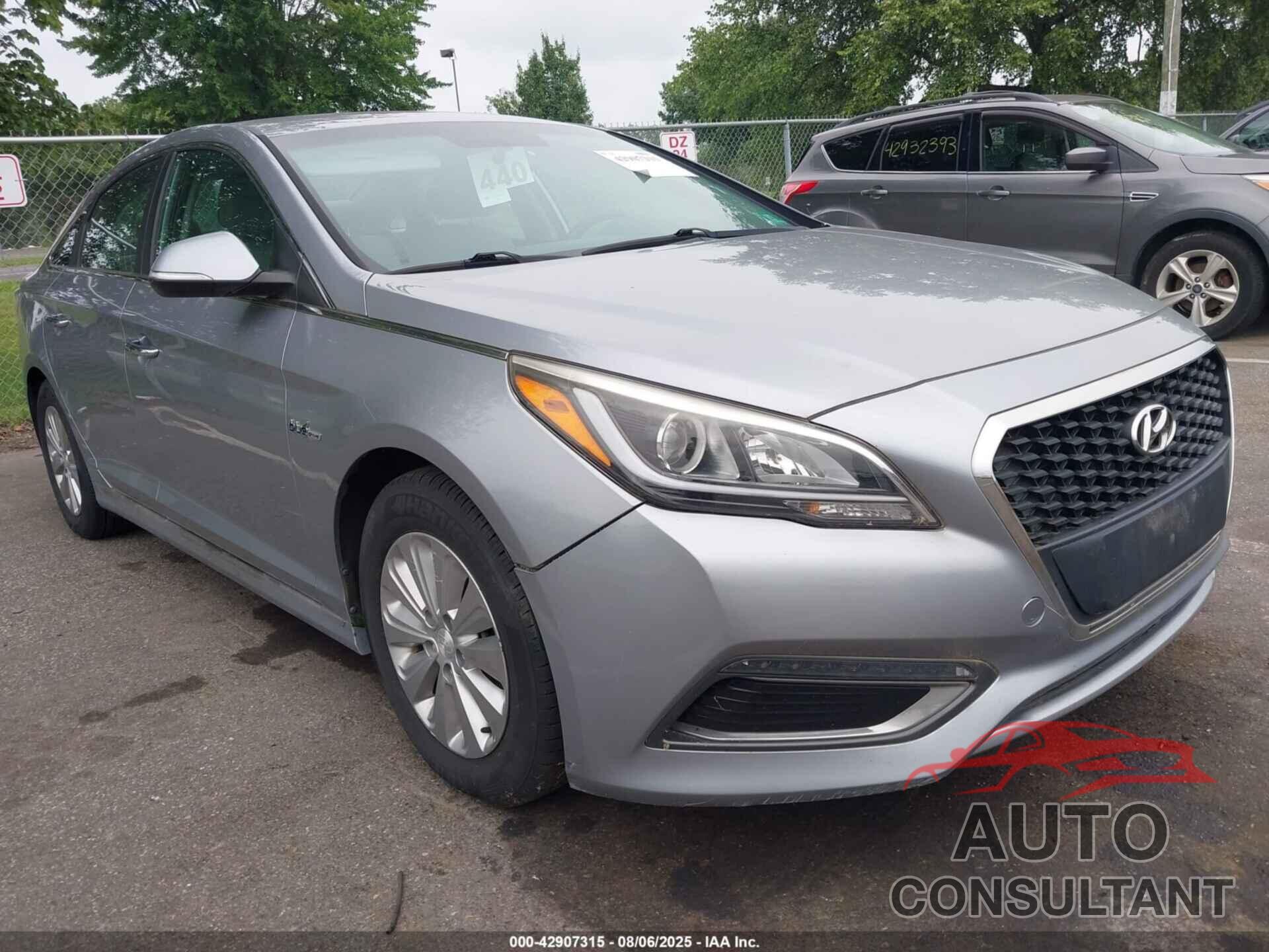 HYUNDAI SONATA HYBRID 2016 - KMHE24L16GA025481
