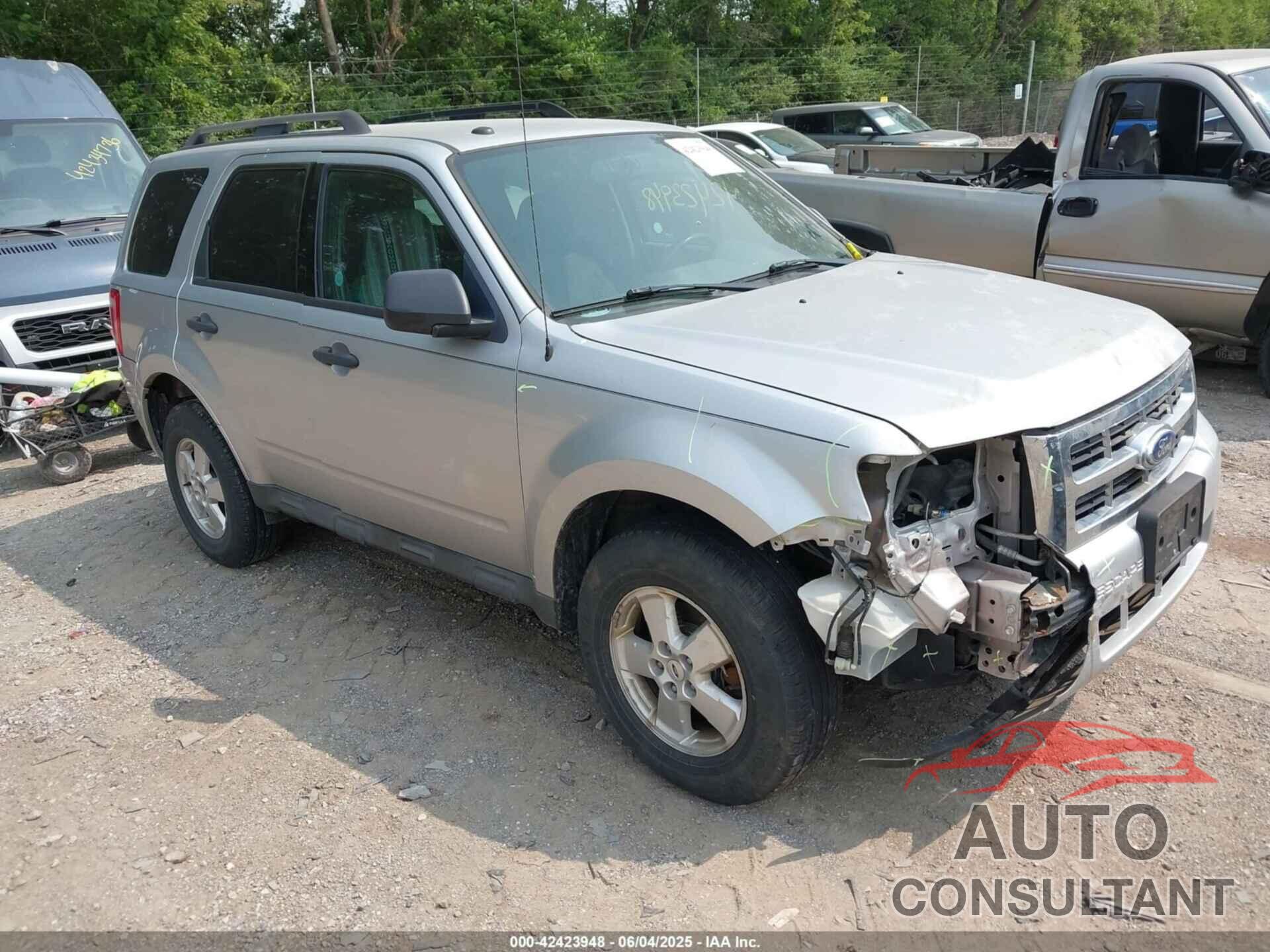 FORD ESCAPE 2010 - 1FMCU9DG8AKB66474