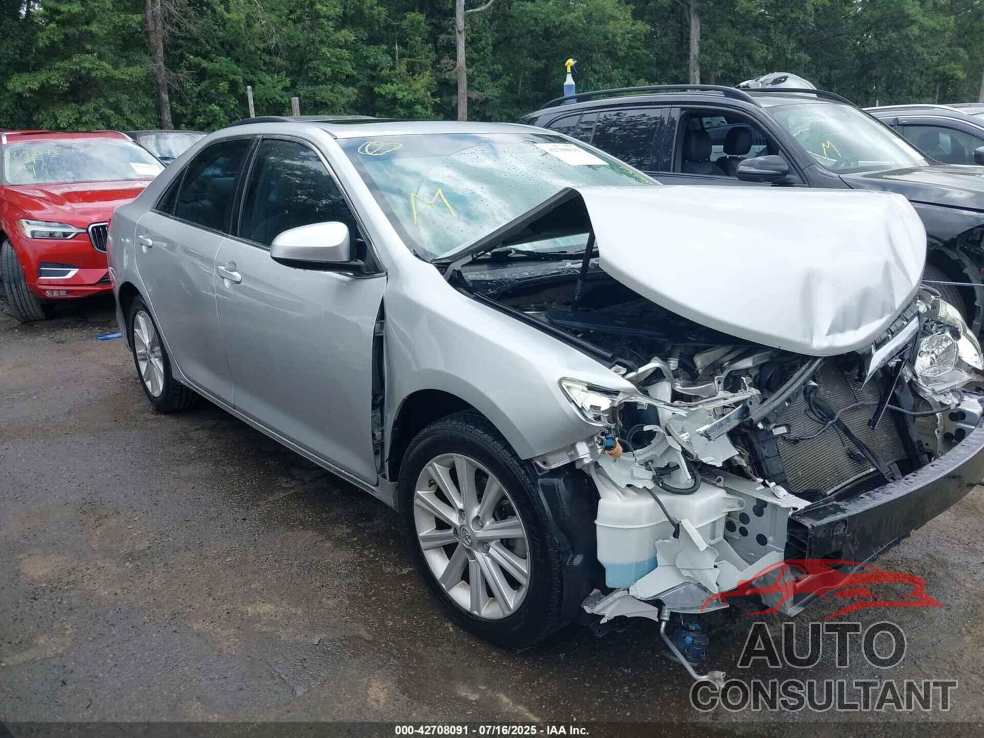 TOYOTA CAMRY 2014 - 4T4BF1FKXER444283