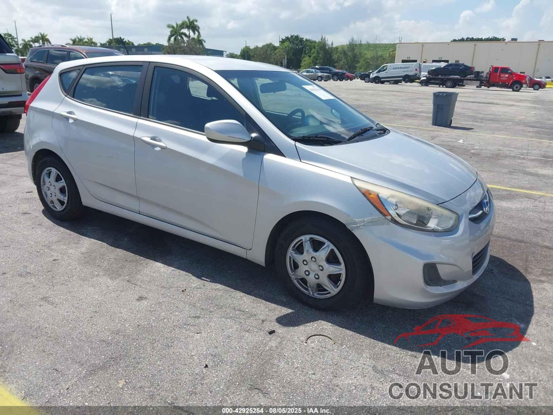 HYUNDAI ACCENT 2016 - KMHCT5AE6GU279772