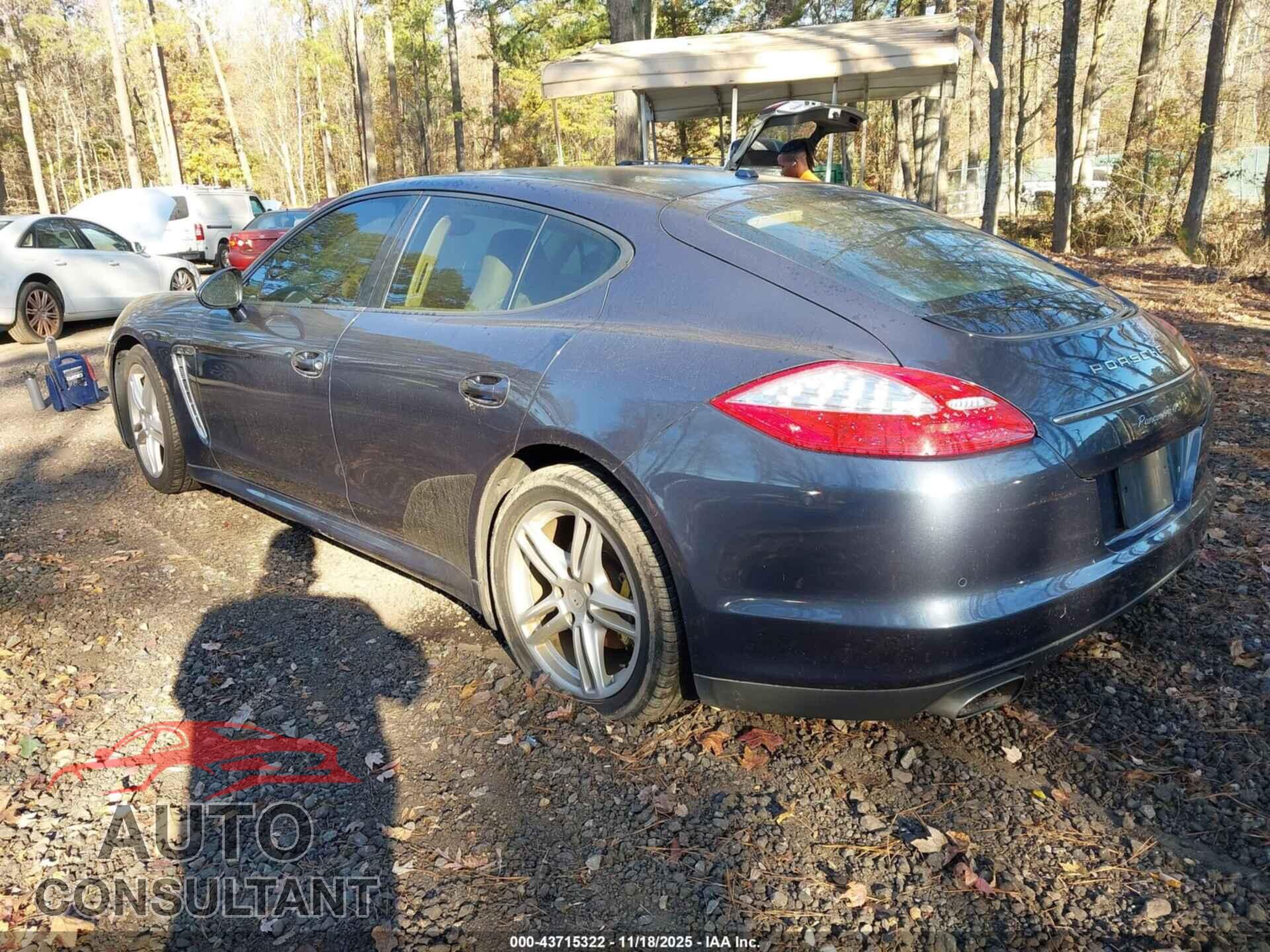 PORSCHE PANAMERA 2011 - WP0AA2A74BL010234