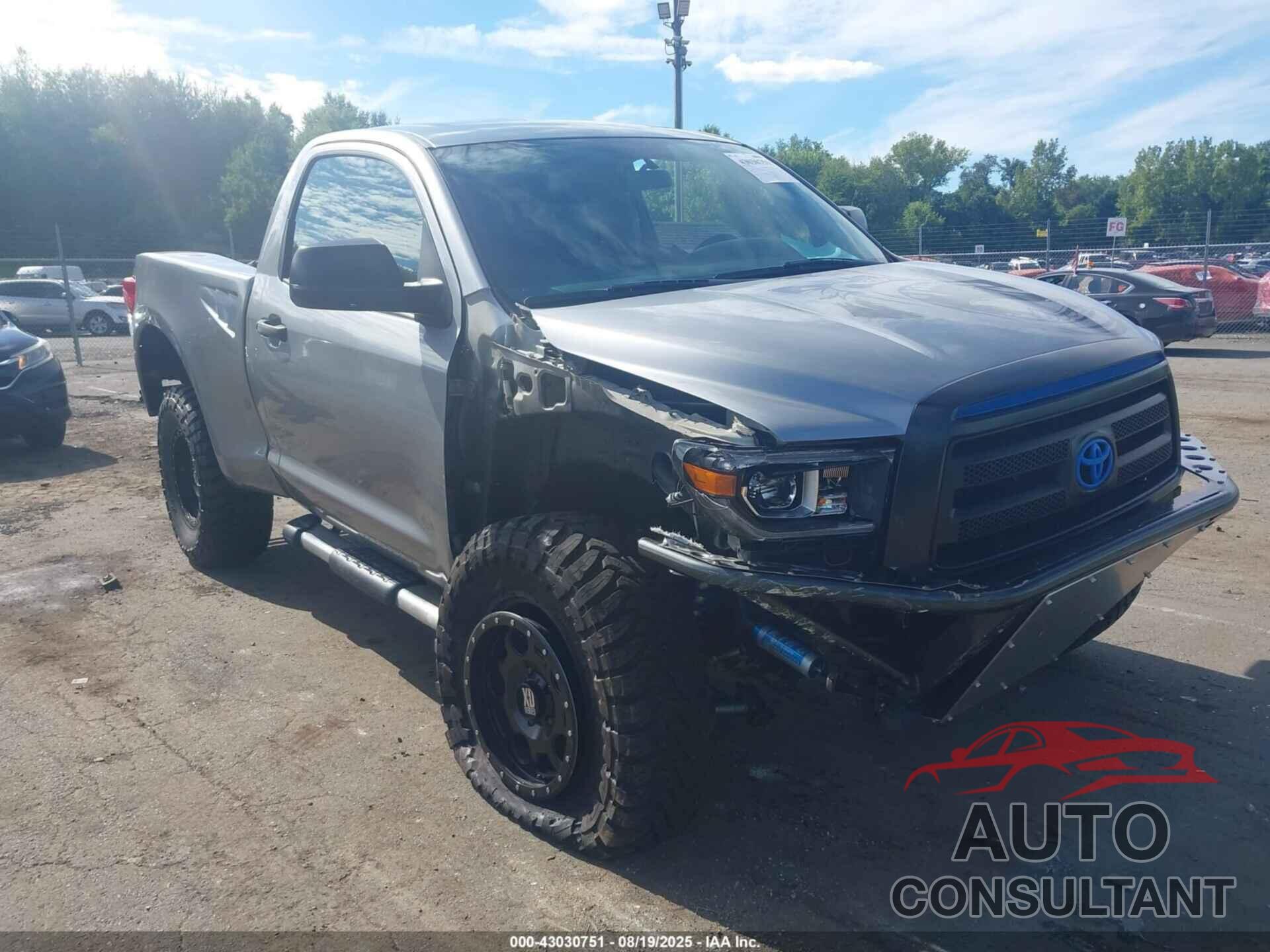 TOYOTA TUNDRA 2012 - 5TFKW5F10CX005330