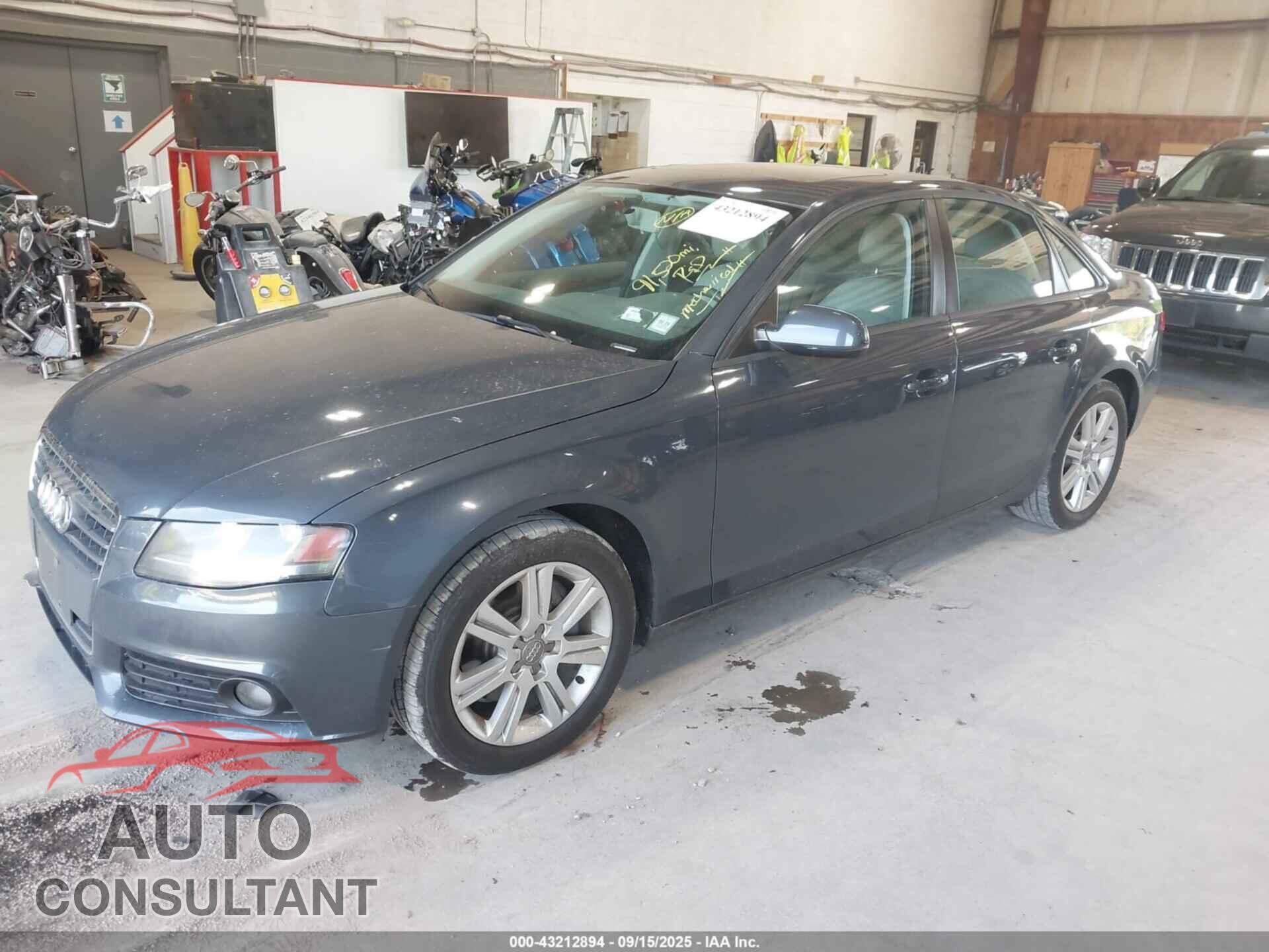AUDI A4 2011 - WAUBFAFL6BN048751