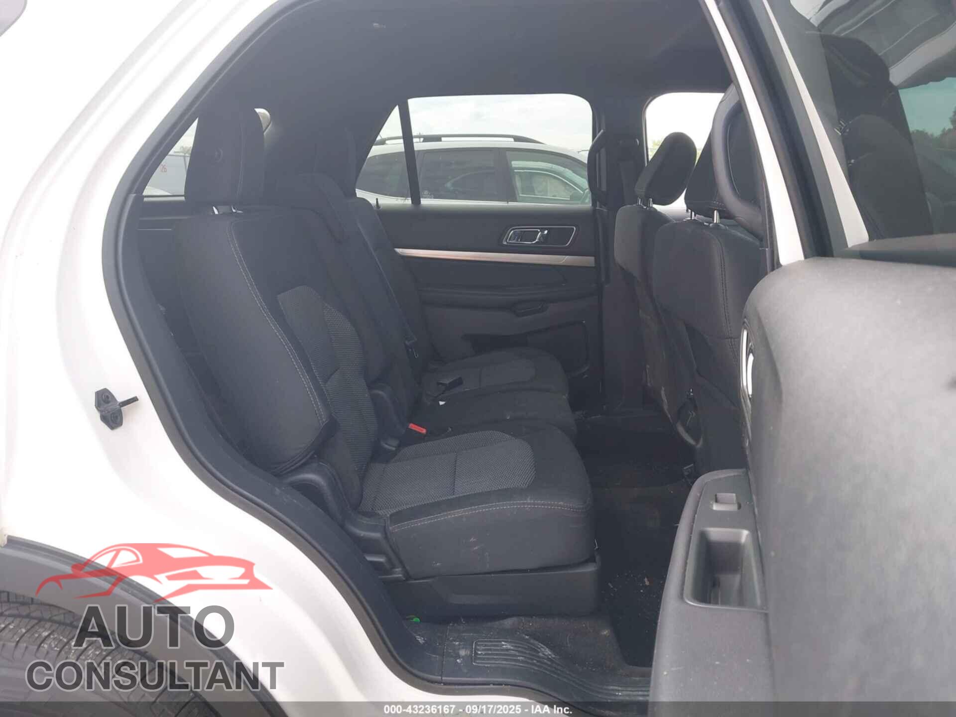 FORD EXPLORER 2018 - 1FM5K8D89JGB02139