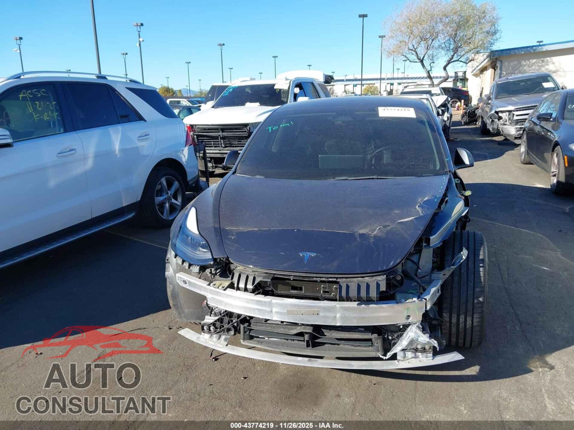 TESLA MODEL 3 2021 - 5YJ3E1EA3MF097773