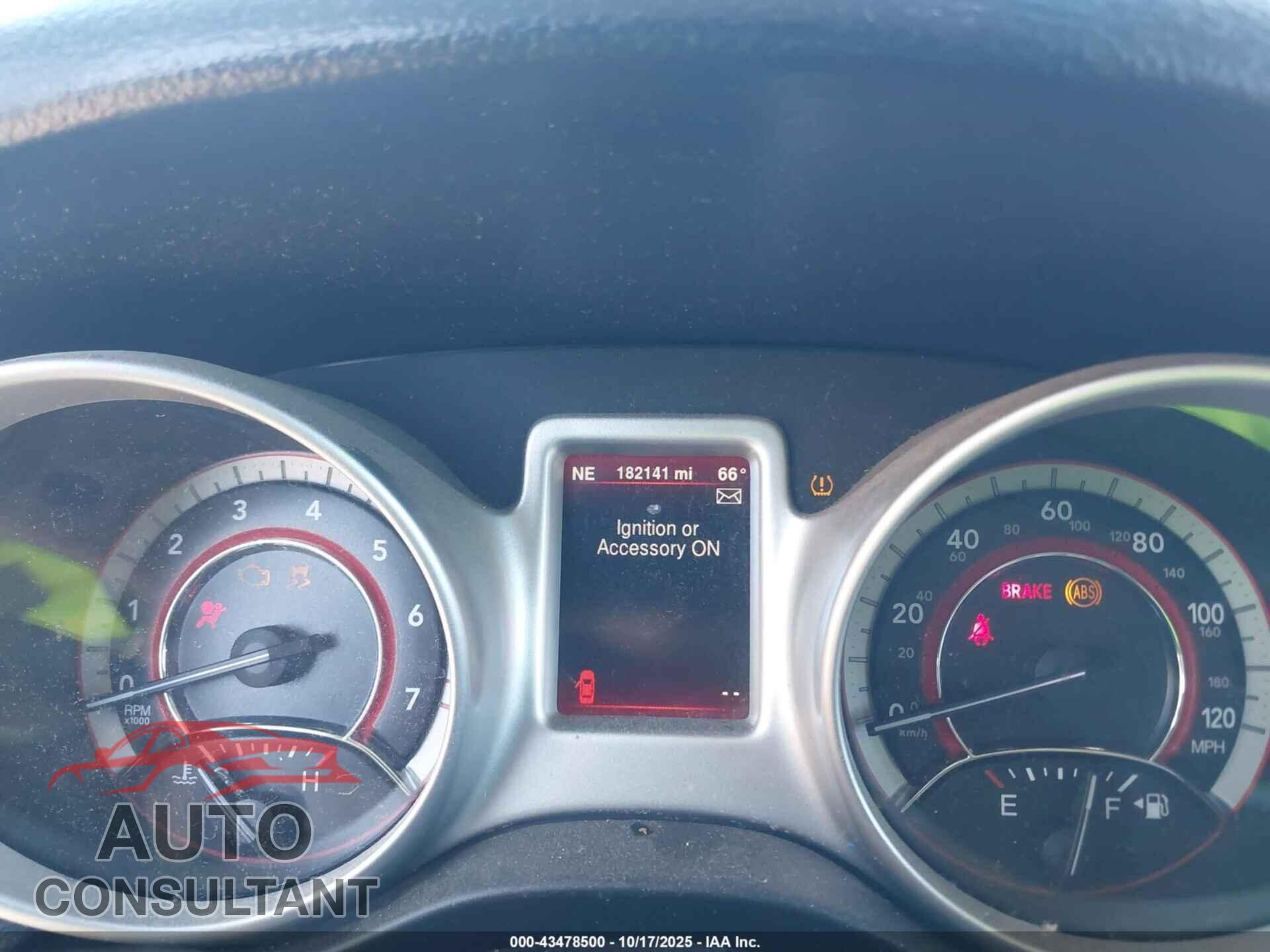DODGE JOURNEY 2015 - 3C4PDCBB9FT676669