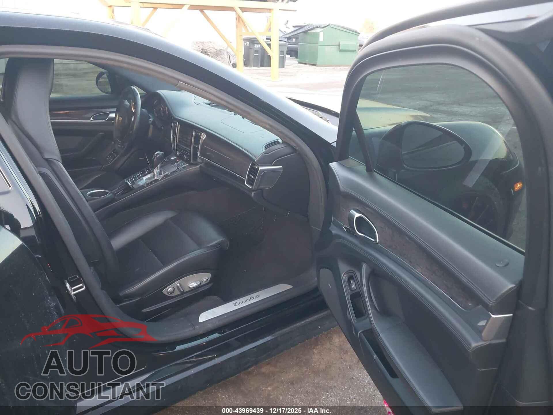 PORSCHE PANAMERA 2012 - WP0AC2A79CL090920