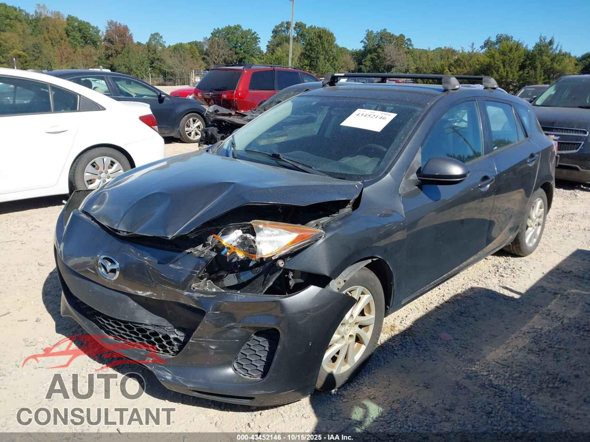 MAZDA MAZDA3 2012 - JM1BL1L81C1637498