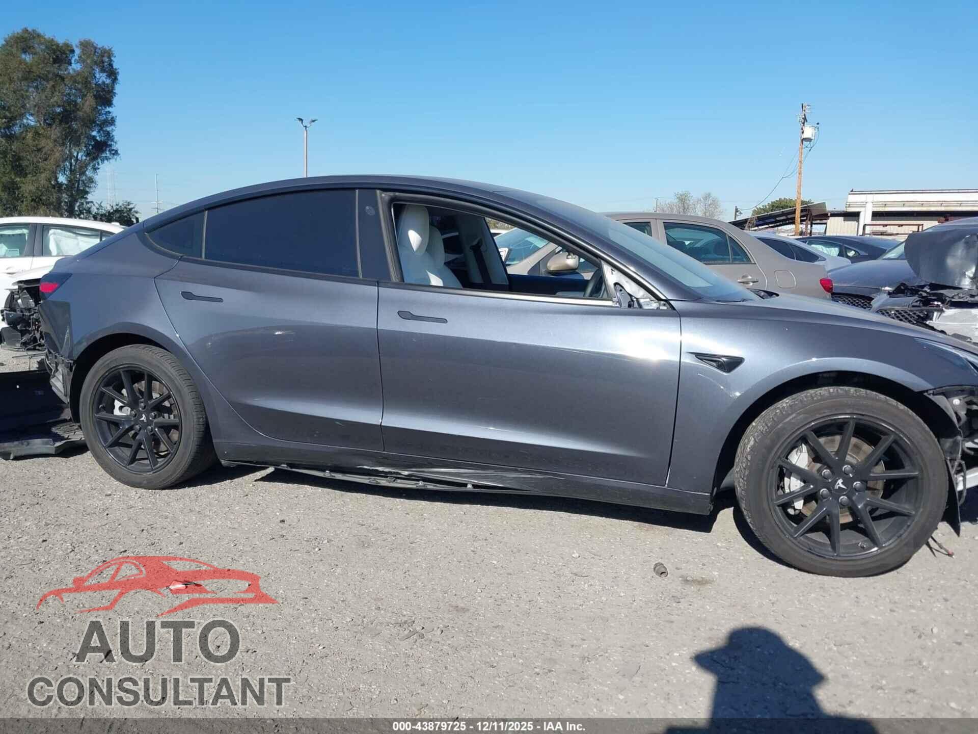 TESLA MODEL 3 2021 - 5YJ3E1EA8MF080760