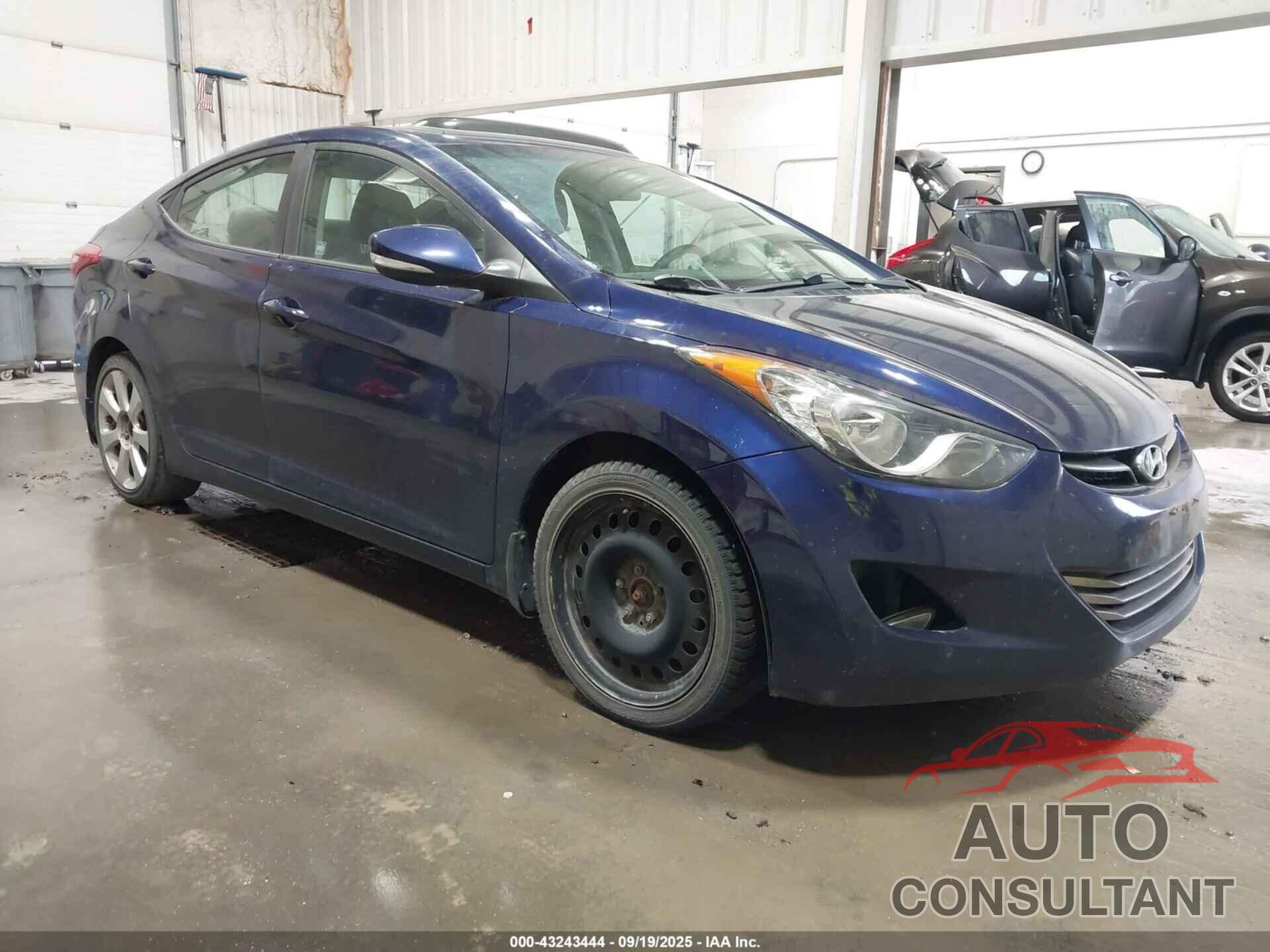 HYUNDAI ELANTRA 2013 - 5NPDH4AE6DH214611