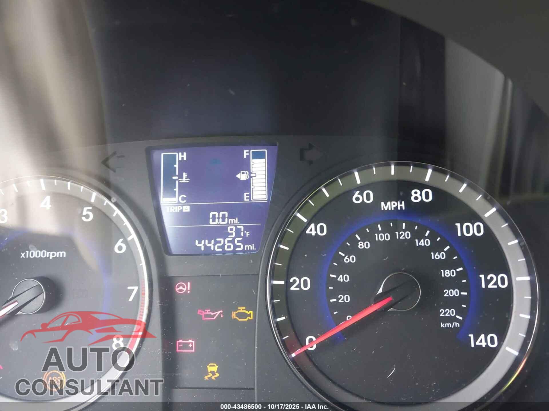 HYUNDAI ACCENT 2015 - KMHCT4AE7FU923935