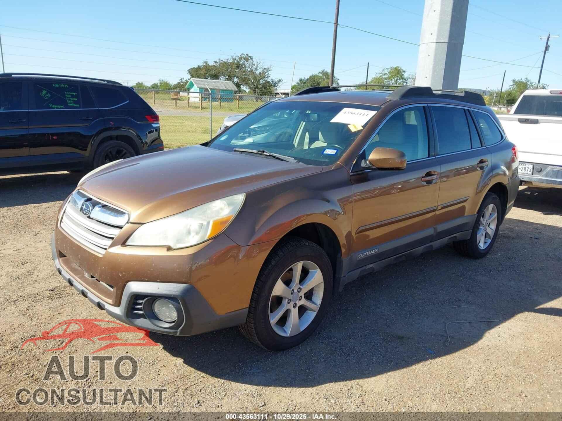 SUBARU OUTBACK 2013 - 4S4BRBGC3D3313764