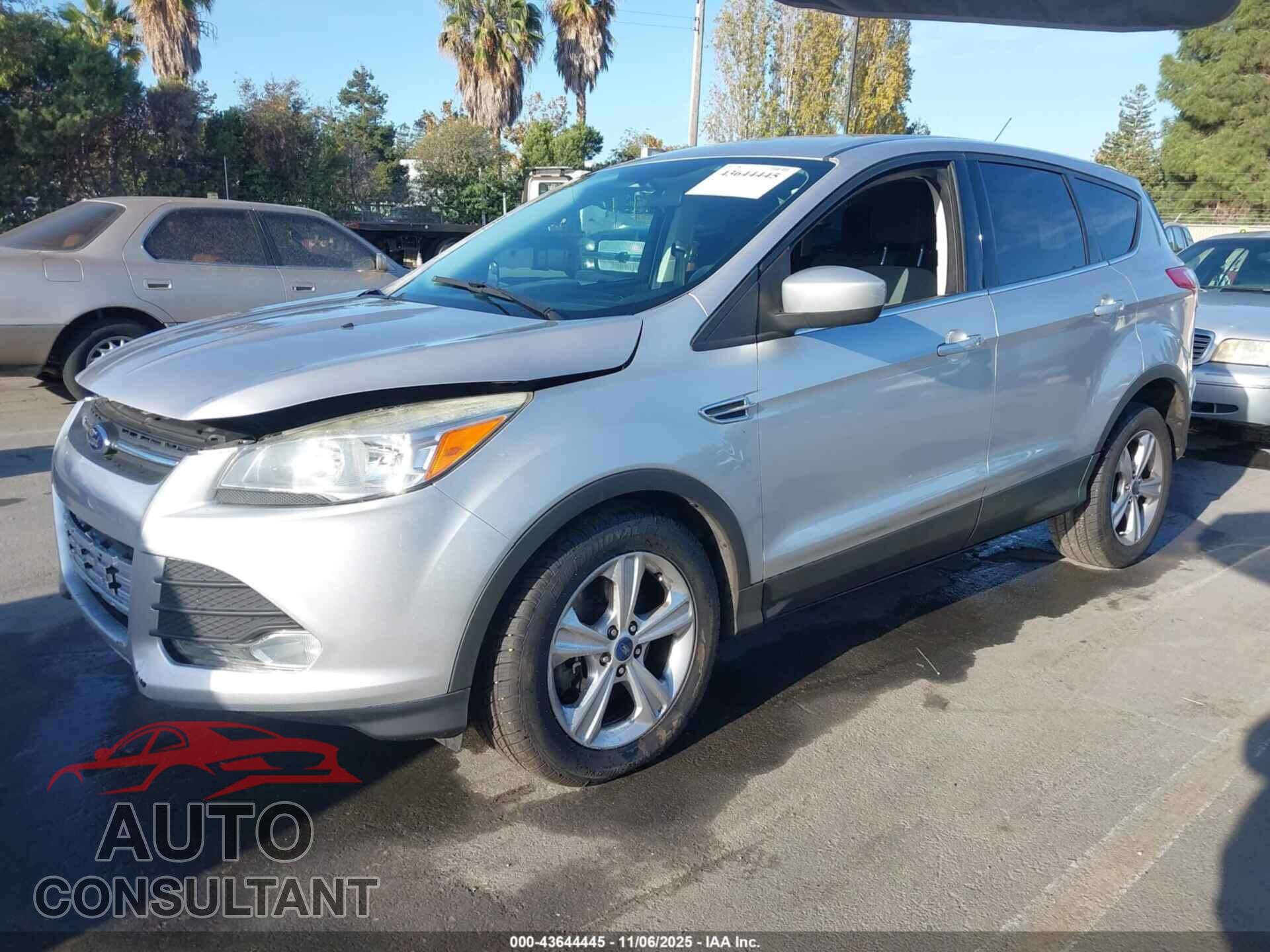 FORD ESCAPE 2013 - 1FMCU9G97DUD55705