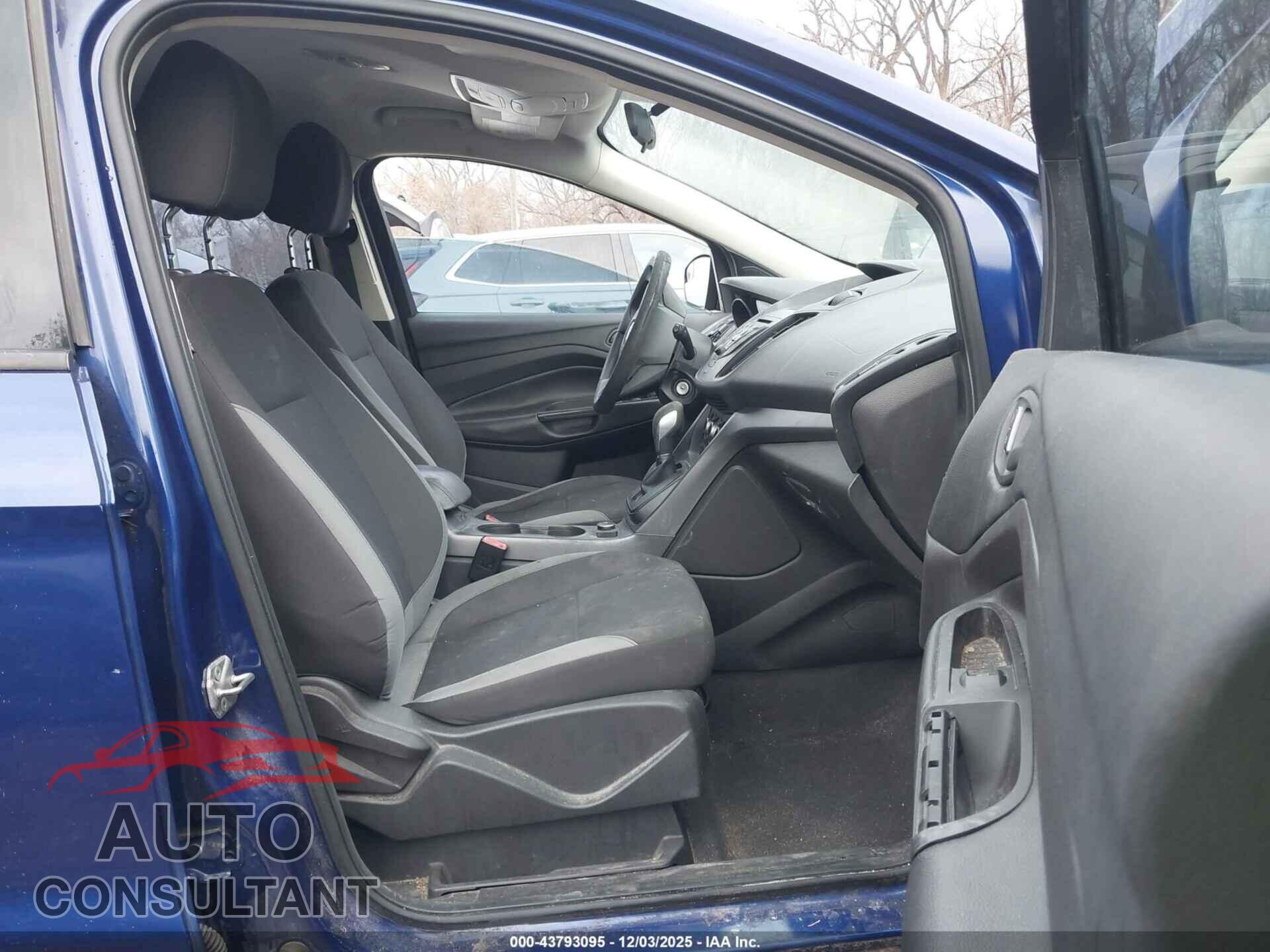 FORD ESCAPE 2013 - 1FMCU0F76DUD35800
