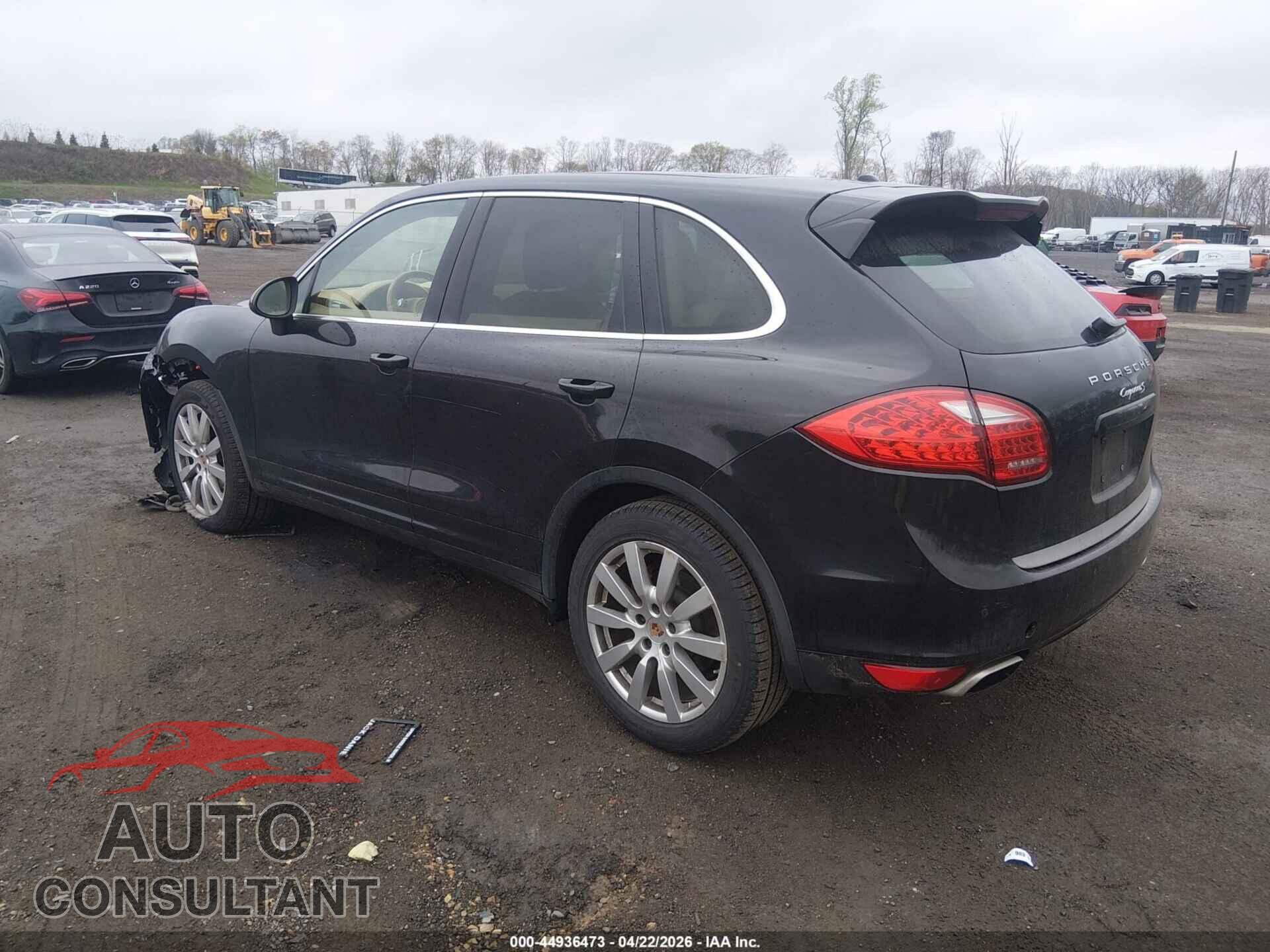 PORSCHE CAYENNE 2014 - WP1AB2A24ELA57817