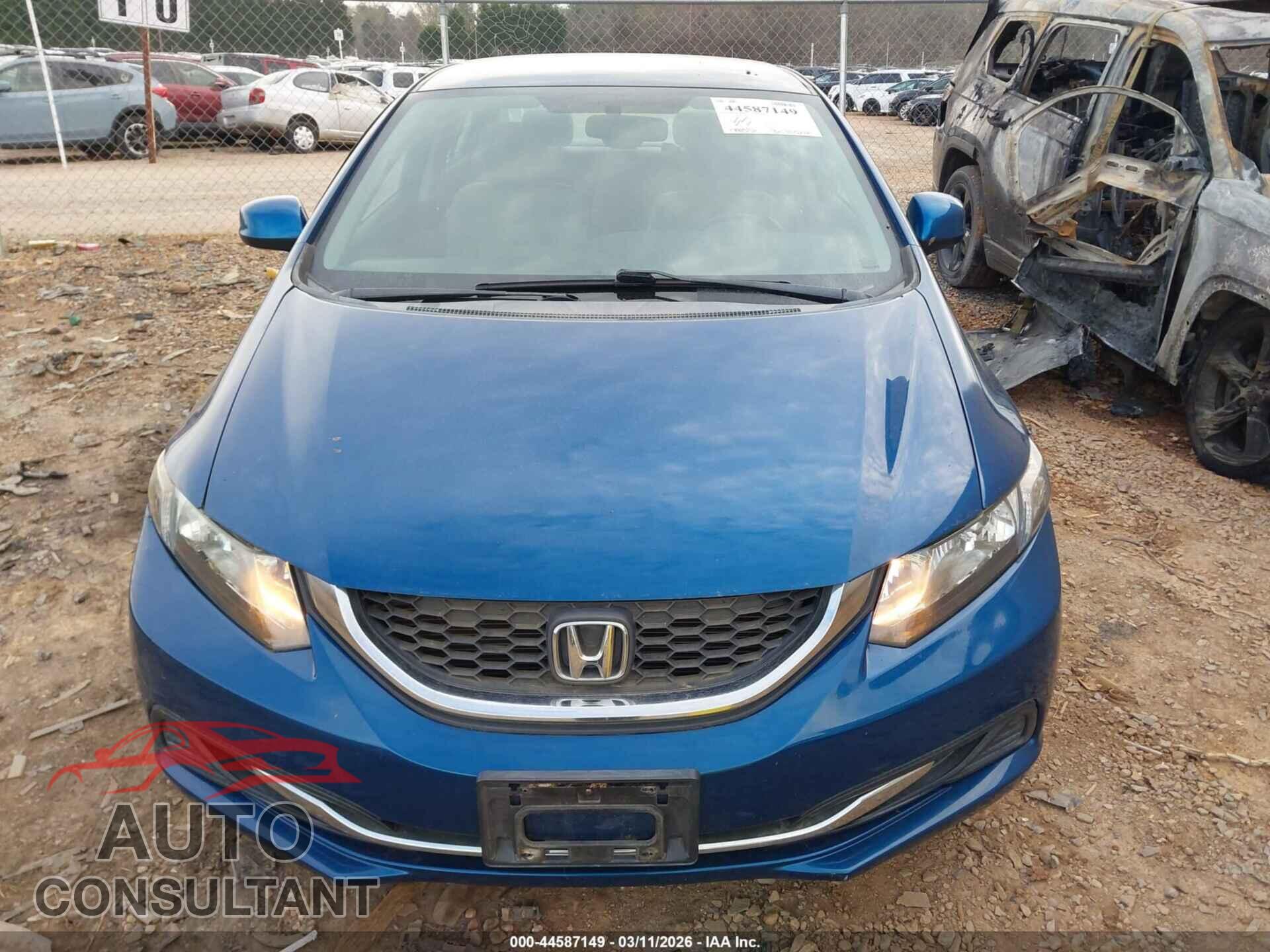 HONDA CIVIC 2013 - 2HGFB2F50DH560963