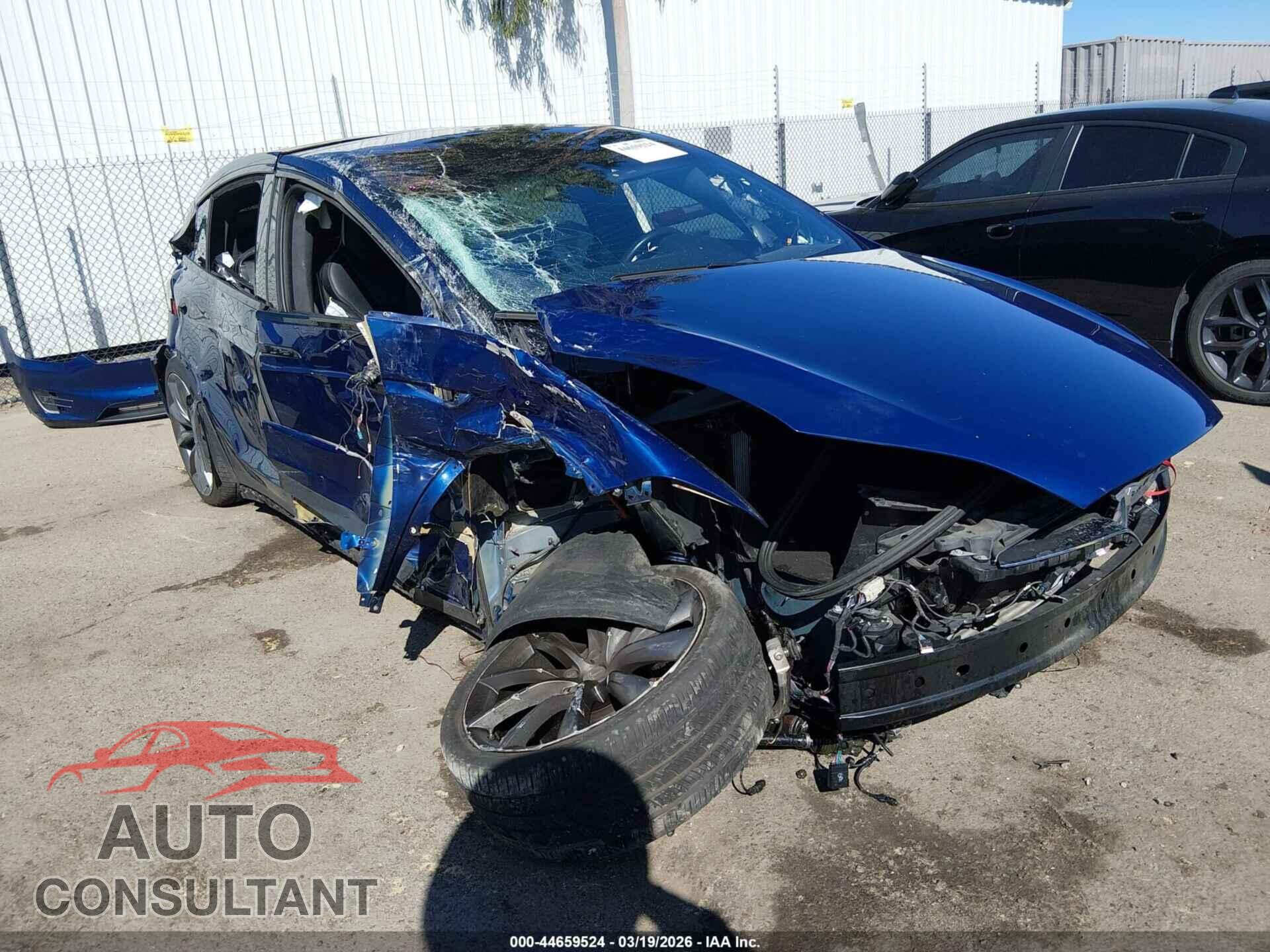 TESLA MODEL X 2019 - 5YJXCDE28KF186365