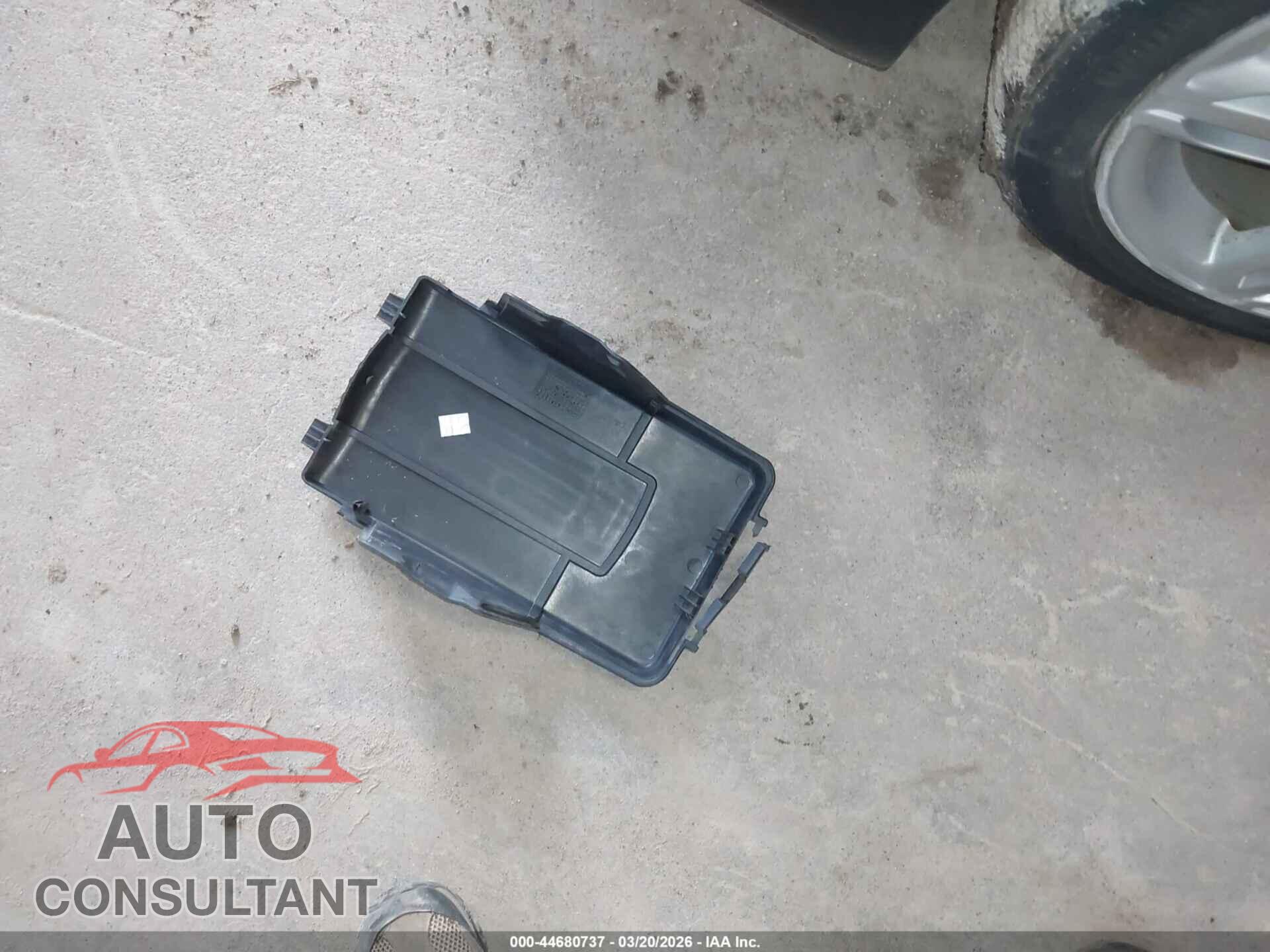 AUDI A3 2012 - WAUMFAFM6CA025691