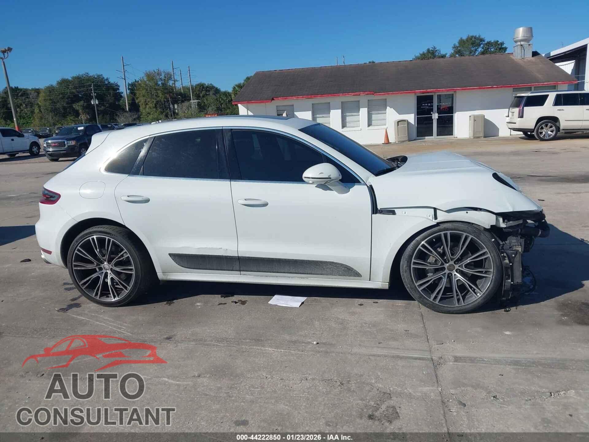 PORSCHE MACAN 2016 - WP1AB2A58GLB41846