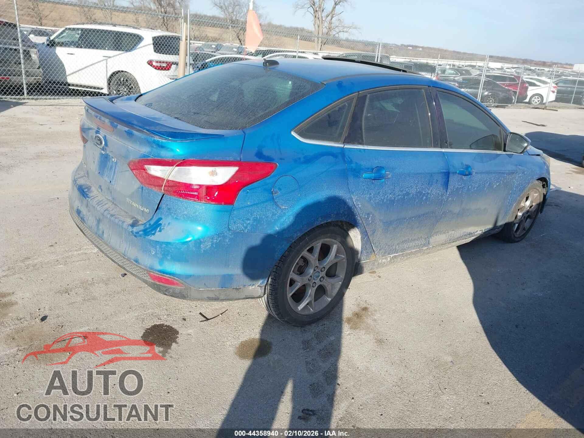 FORD FOCUS 2012 - 1FAHP3J26CL336809