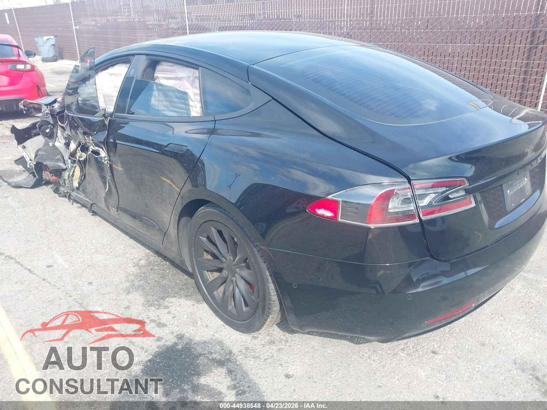TESLA MODEL S 2019 - 5YJSA1E25KF307366