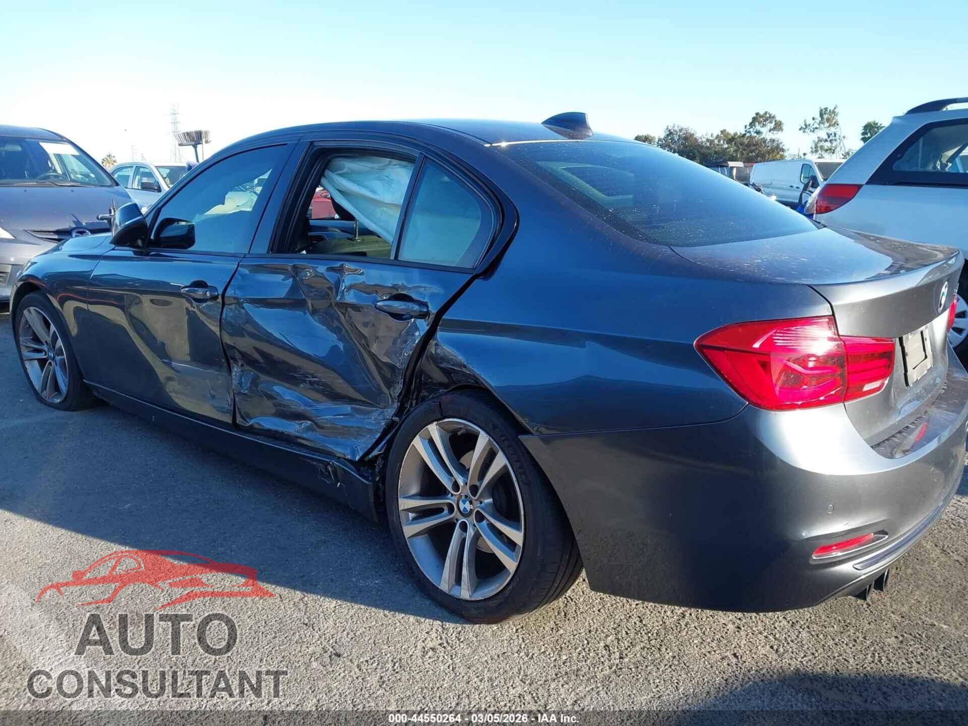 BMW 328I 2016 - WBA8E9G55GNU29820