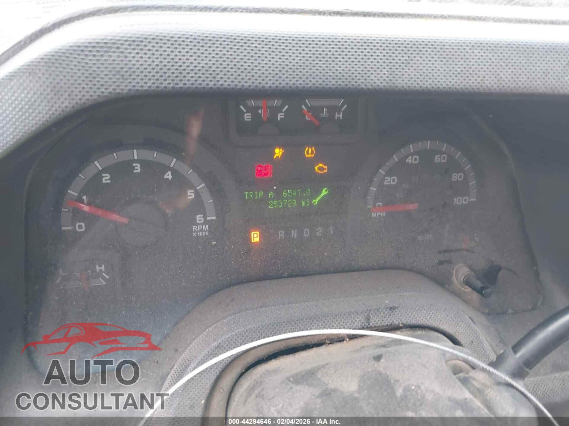 FORD E-350 SUPER DUTY 2012 - 1FBSS3BL2CDA96940