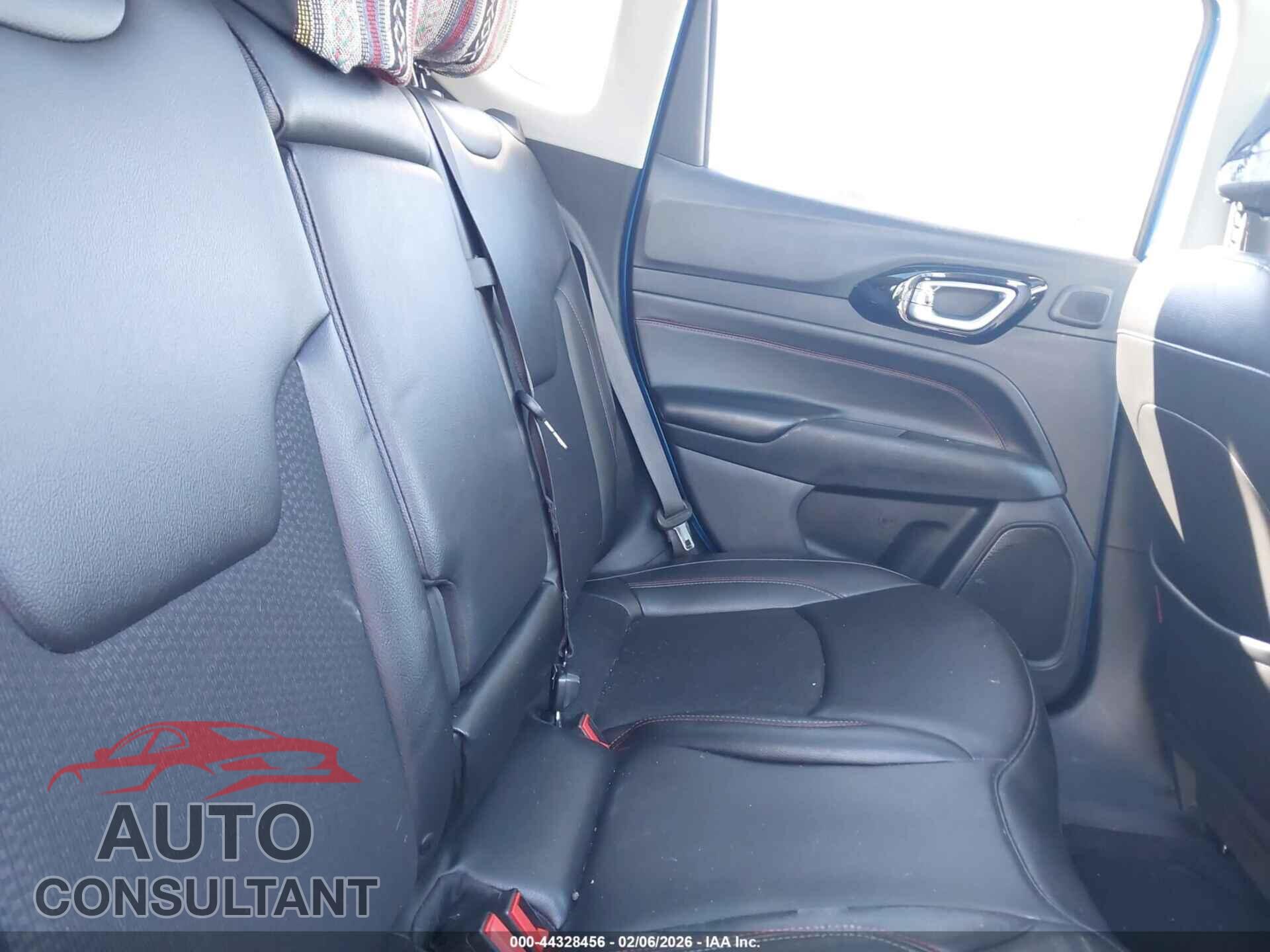 JEEP COMPASS 2022 - 3C4NJDDB2NT110919