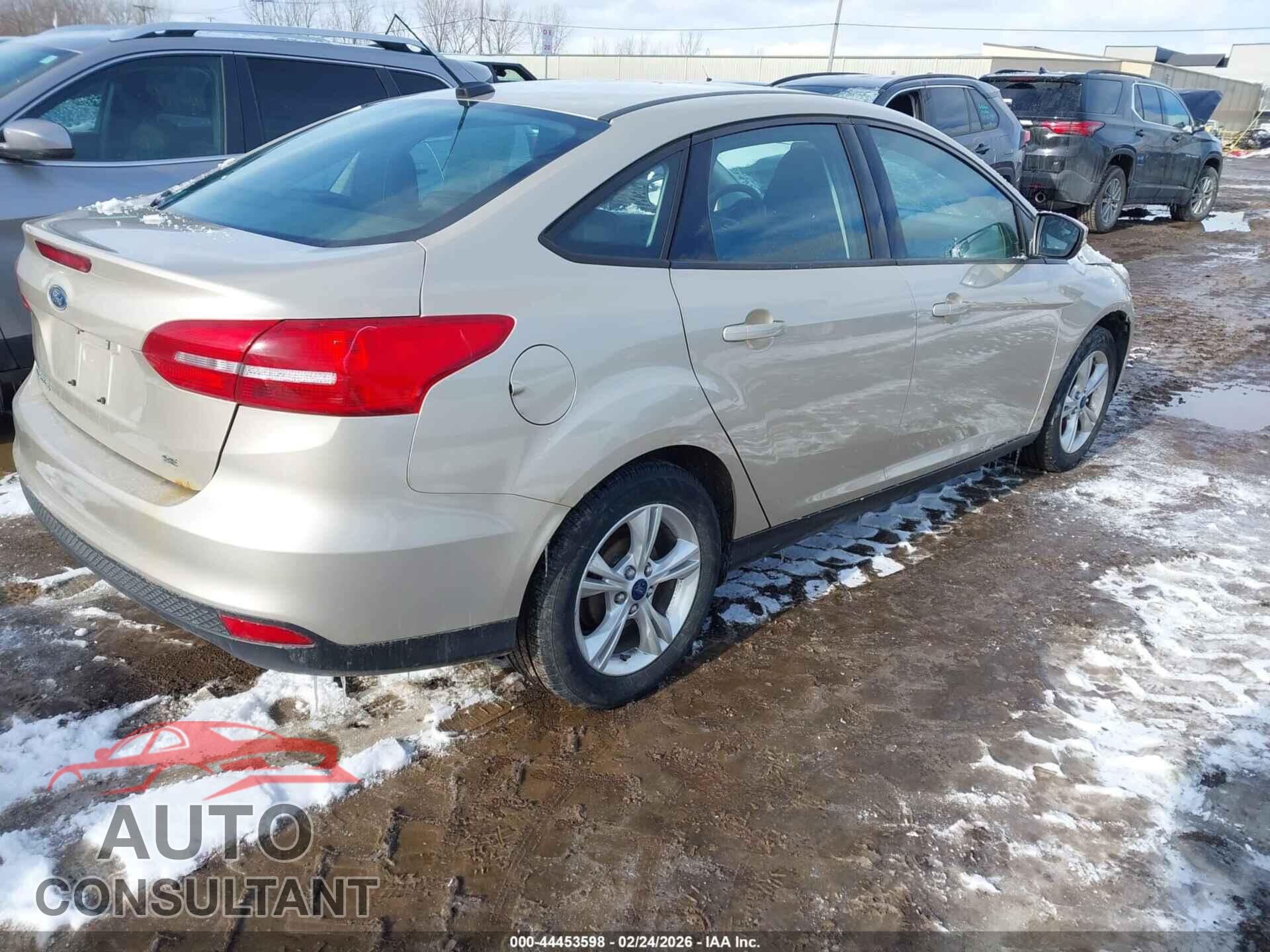 FORD FOCUS 2017 - 1FADP3F21HL292183