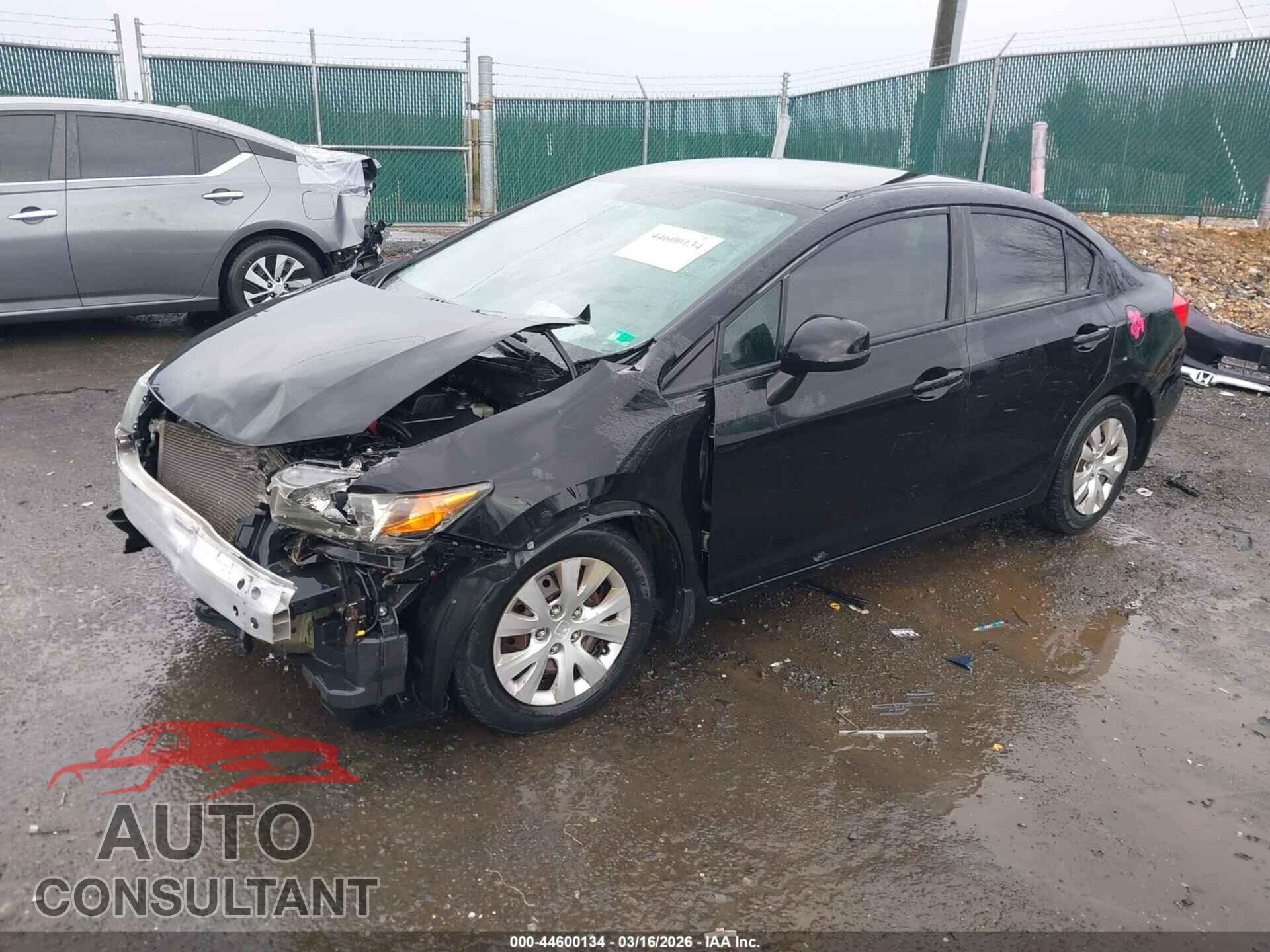 HONDA CIVIC 2012 - 19XFB2F53CE074575