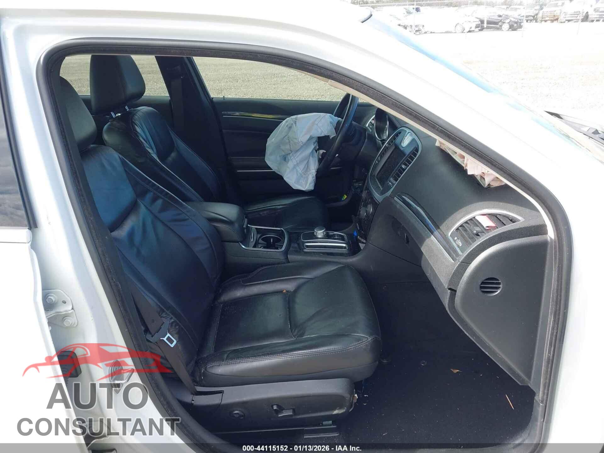 CHRYSLER 300 2019 - 2C3CCAAG5KH693799