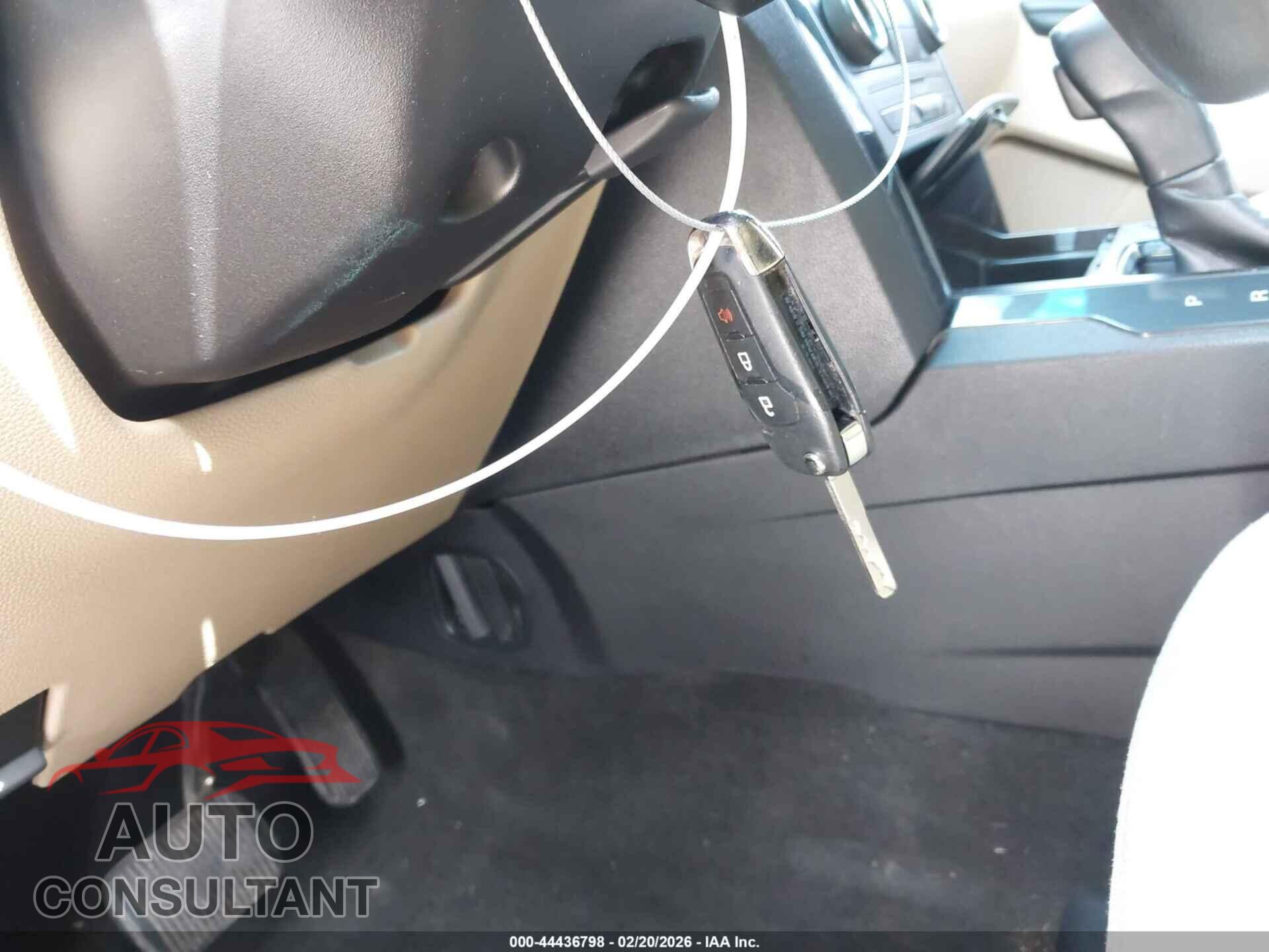 FORD EXPLORER 2017 - 1FM5K7B80HGE42657
