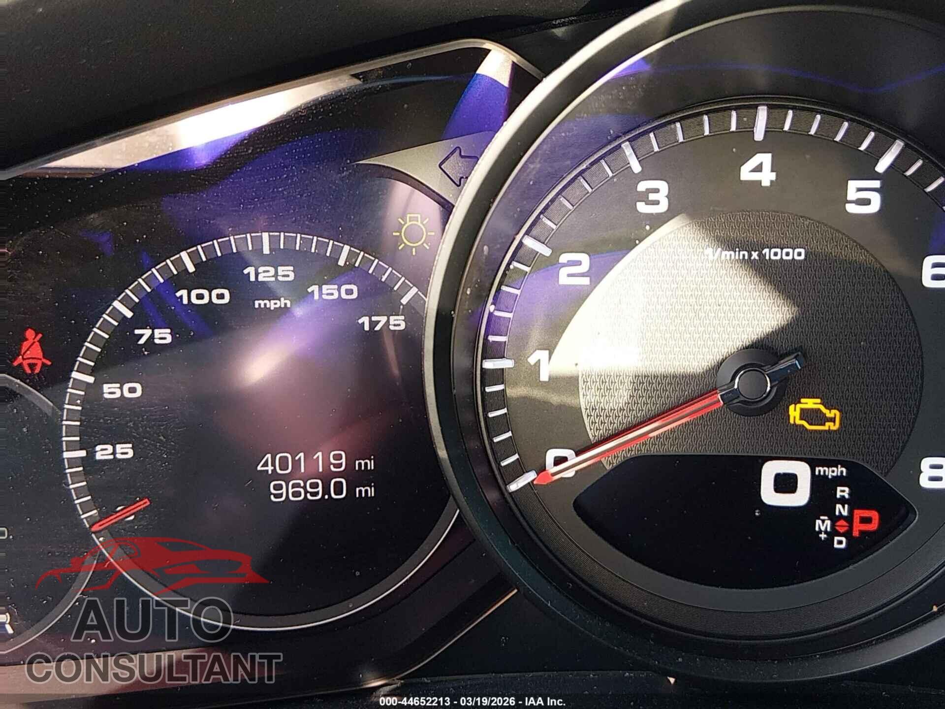 PORSCHE CAYENNE 2019 - WP1AA2AYXKDA04844