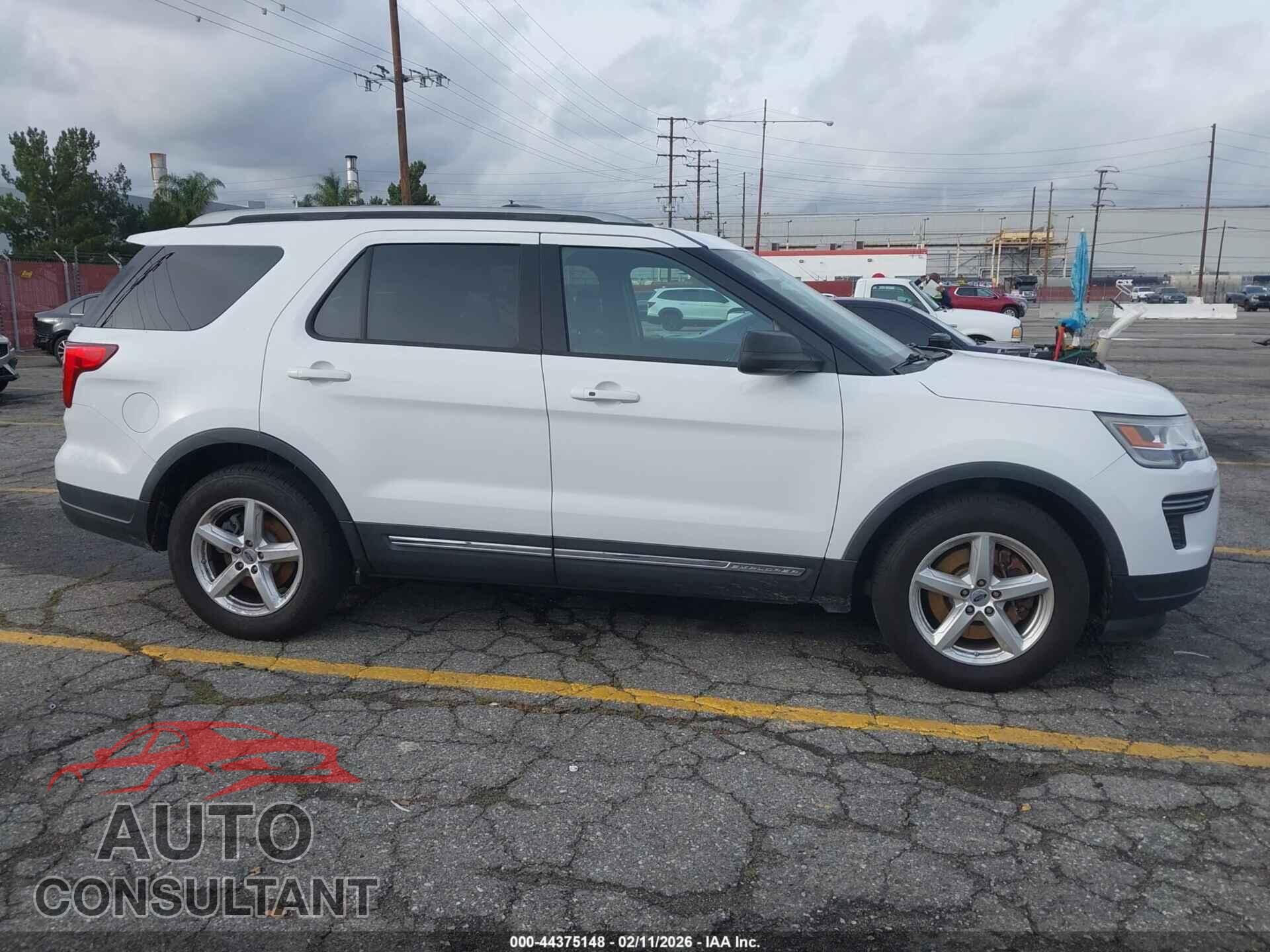FORD EXPLORER 2018 - 1FM5K7D82JGB69238