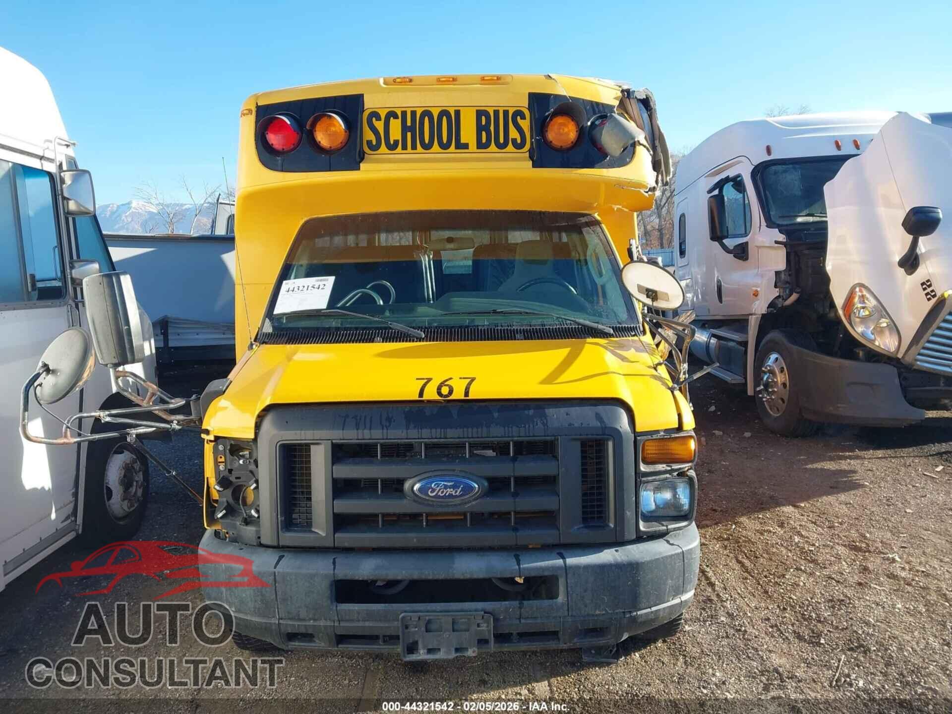 FORD E-450 CUTAWAY 2013 - 1FDFE4FS5DDA95273