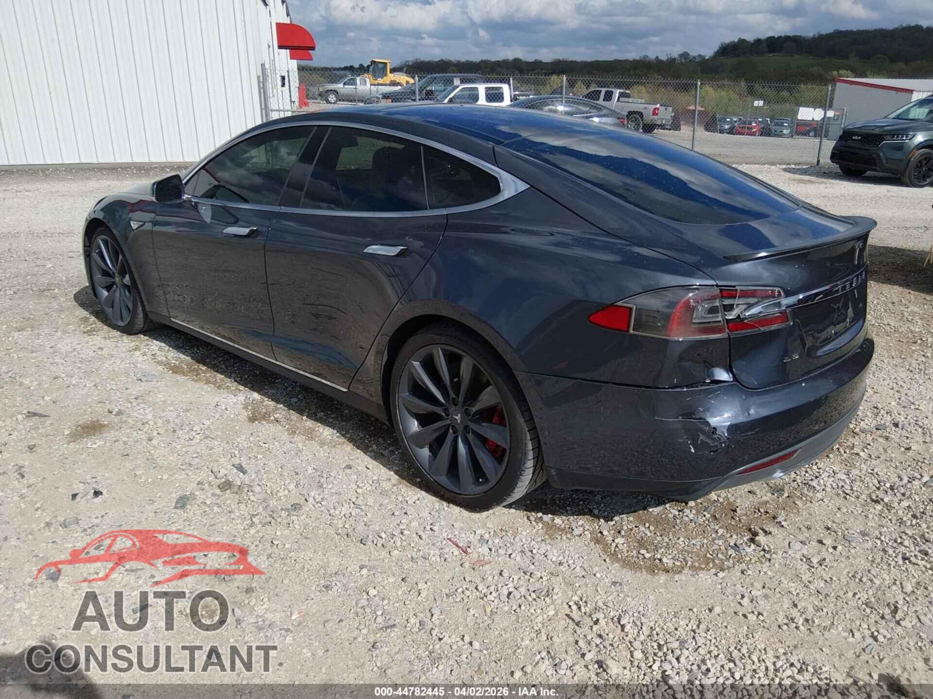 TESLA MODEL S 2016 - 5YJSA1E46GF130044