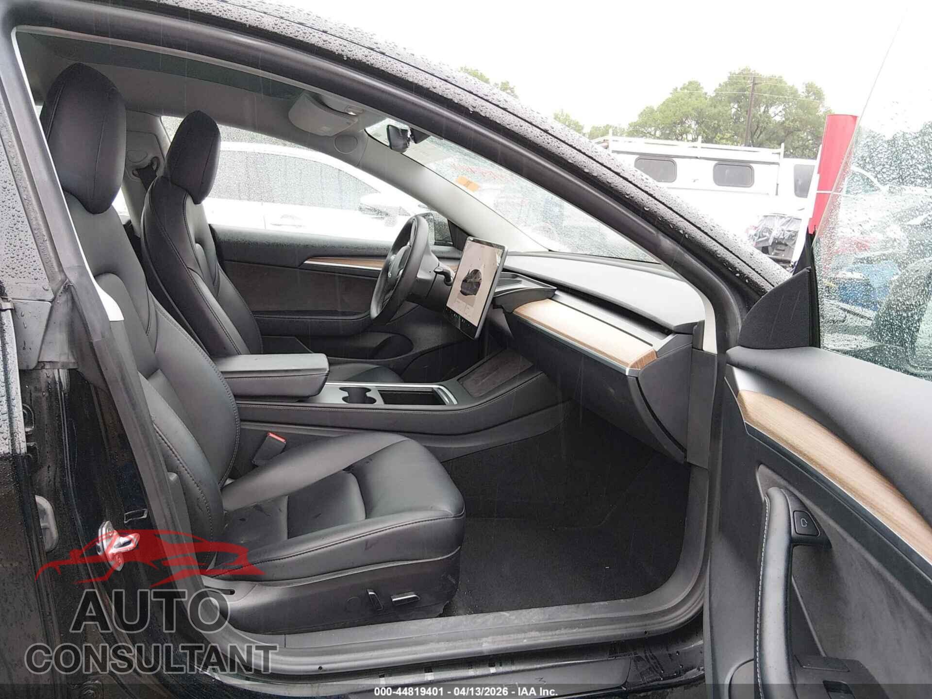 TESLA MODEL 3 2023 - 5YJ3E1EA9PF431888