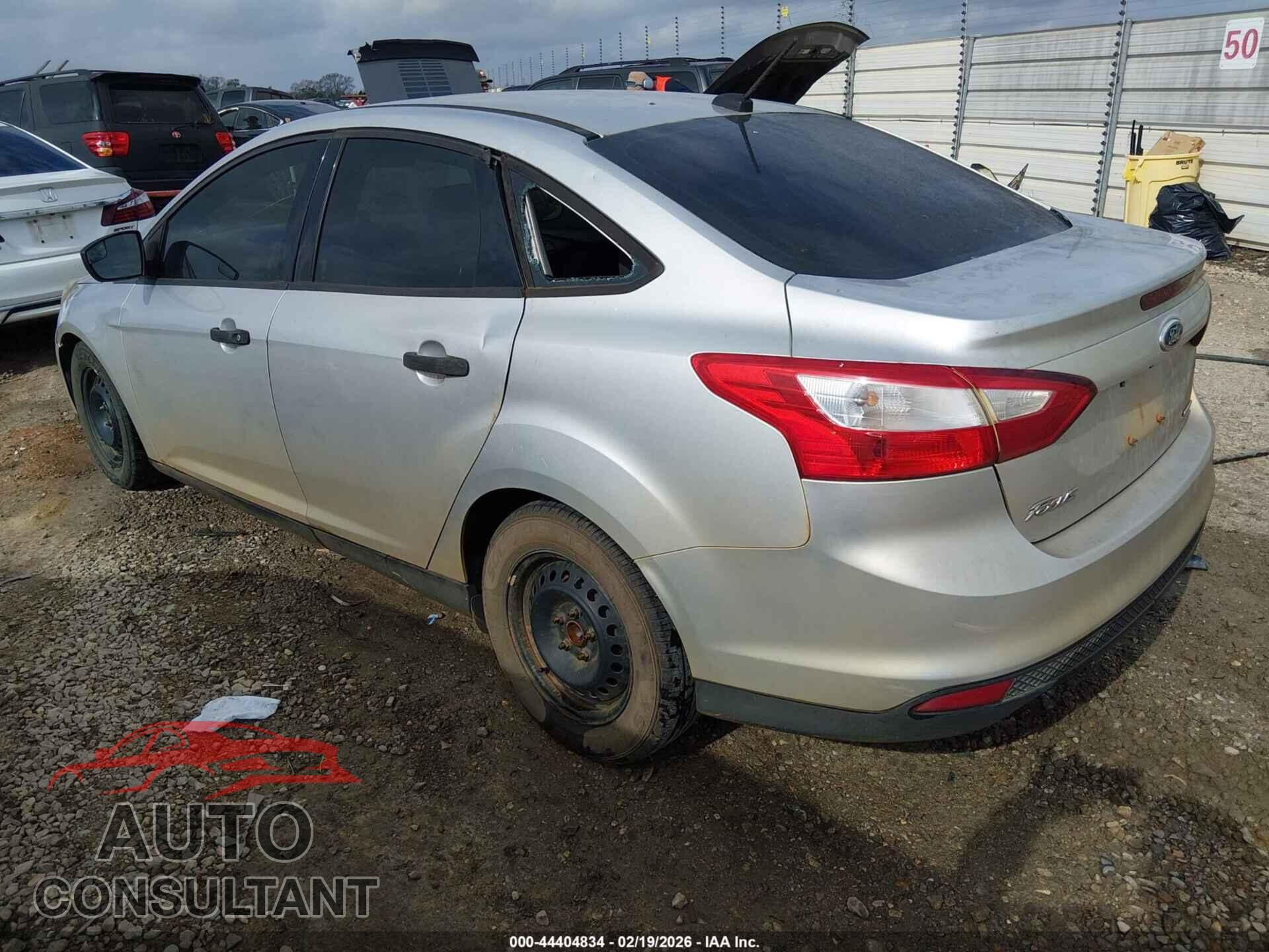 FORD FOCUS 2014 - 1FADP3E29EL220984