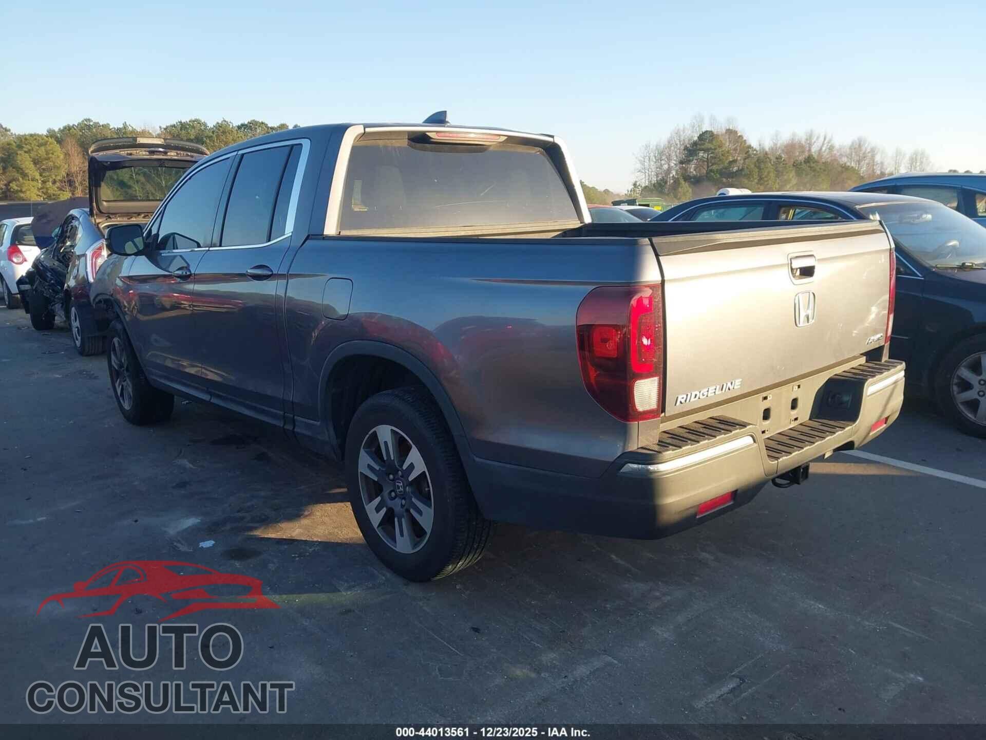 HONDA RIDGELINE 2017 - 5FPYK3F57HB028948