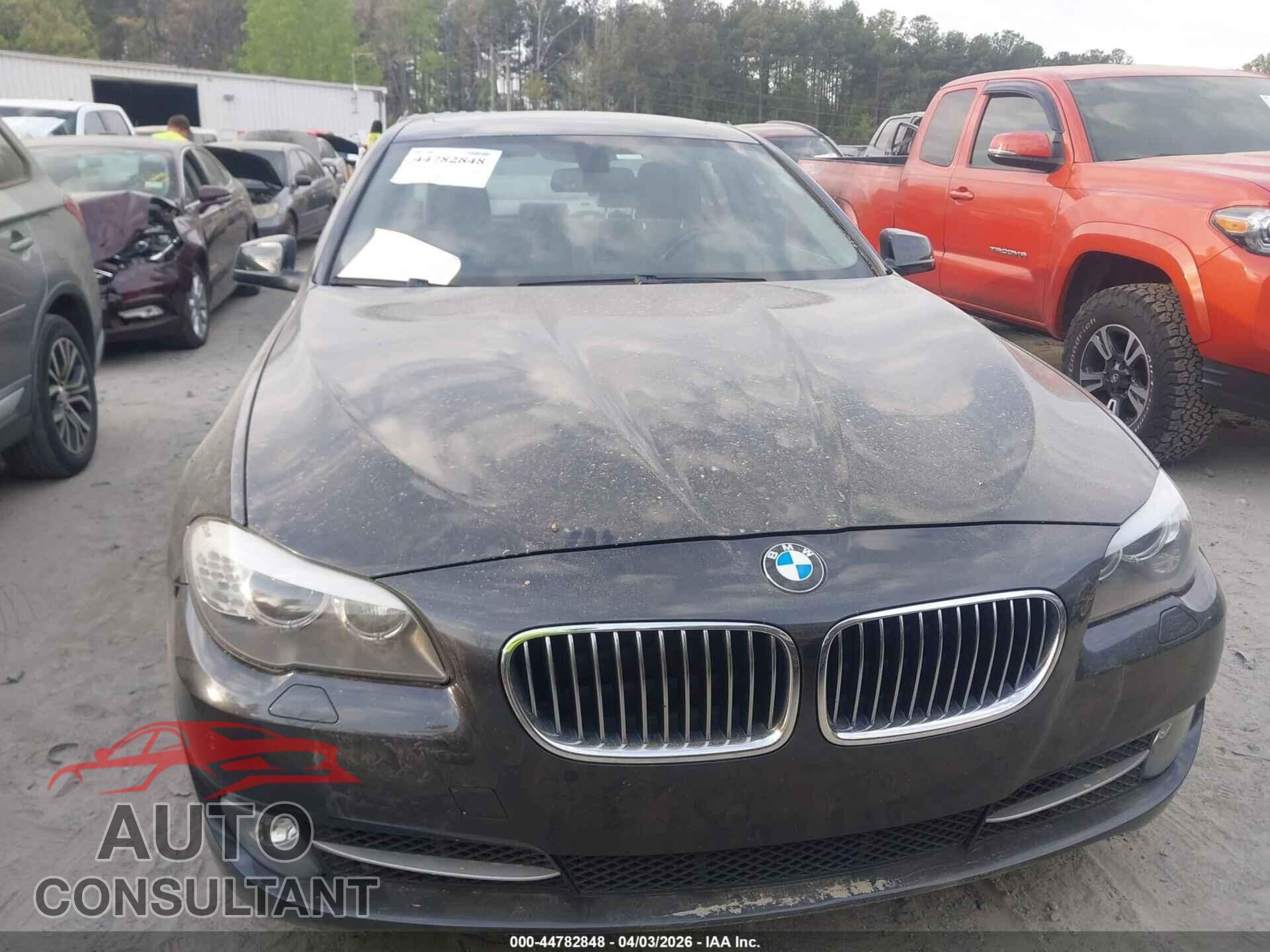 BMW 528I 2013 - WBAXG5C5XDDY37090