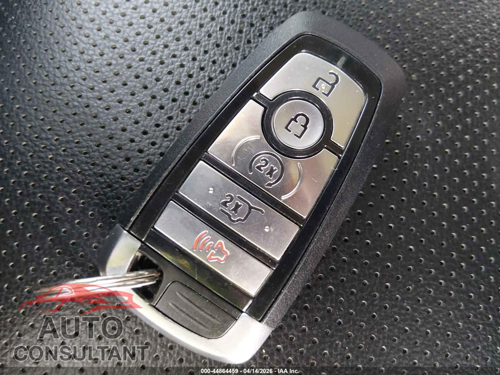 FORD ESCAPE 2020 - 1FMCU9H9XLUA43617