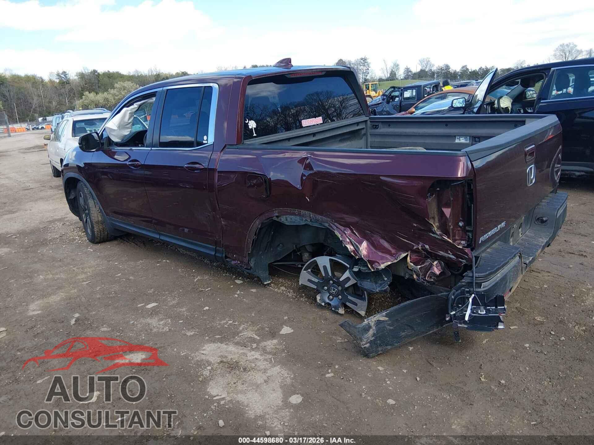 HONDA RIDGELINE 2017 - 5FPYK2F64HB011303