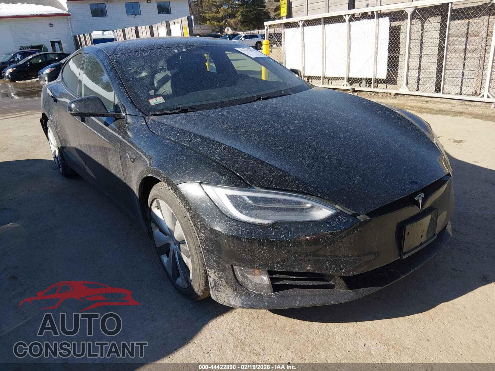 TESLA MODEL S 2021 - 5YJSA1E2XMF426534