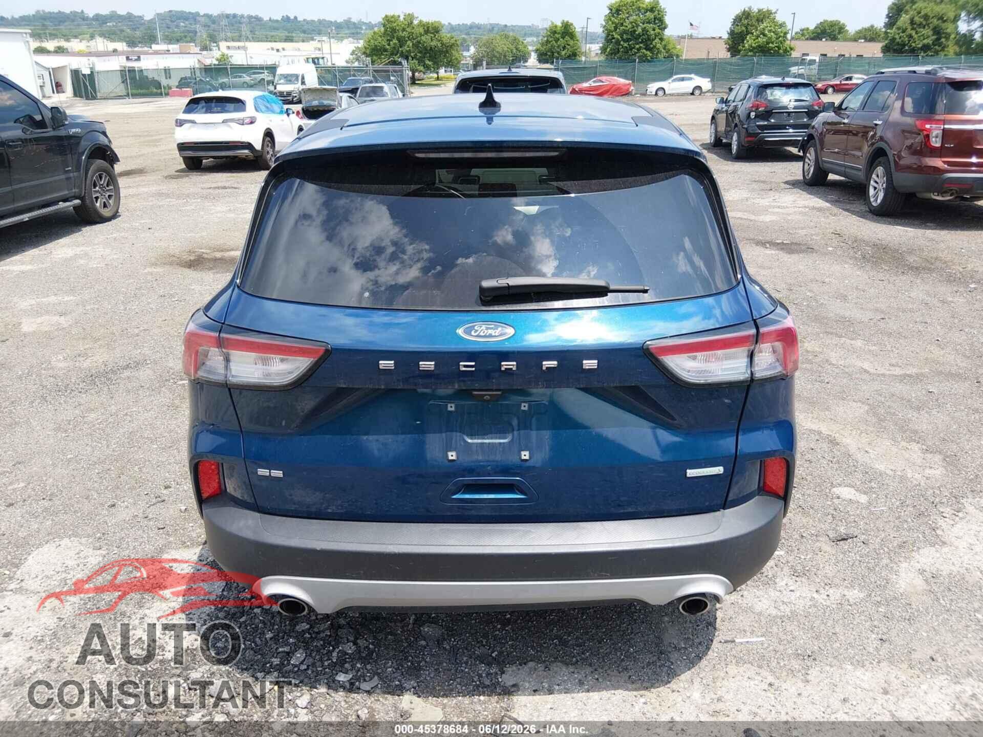 FORD ESCAPE 2020 - 1FMCU0G61LUA48546