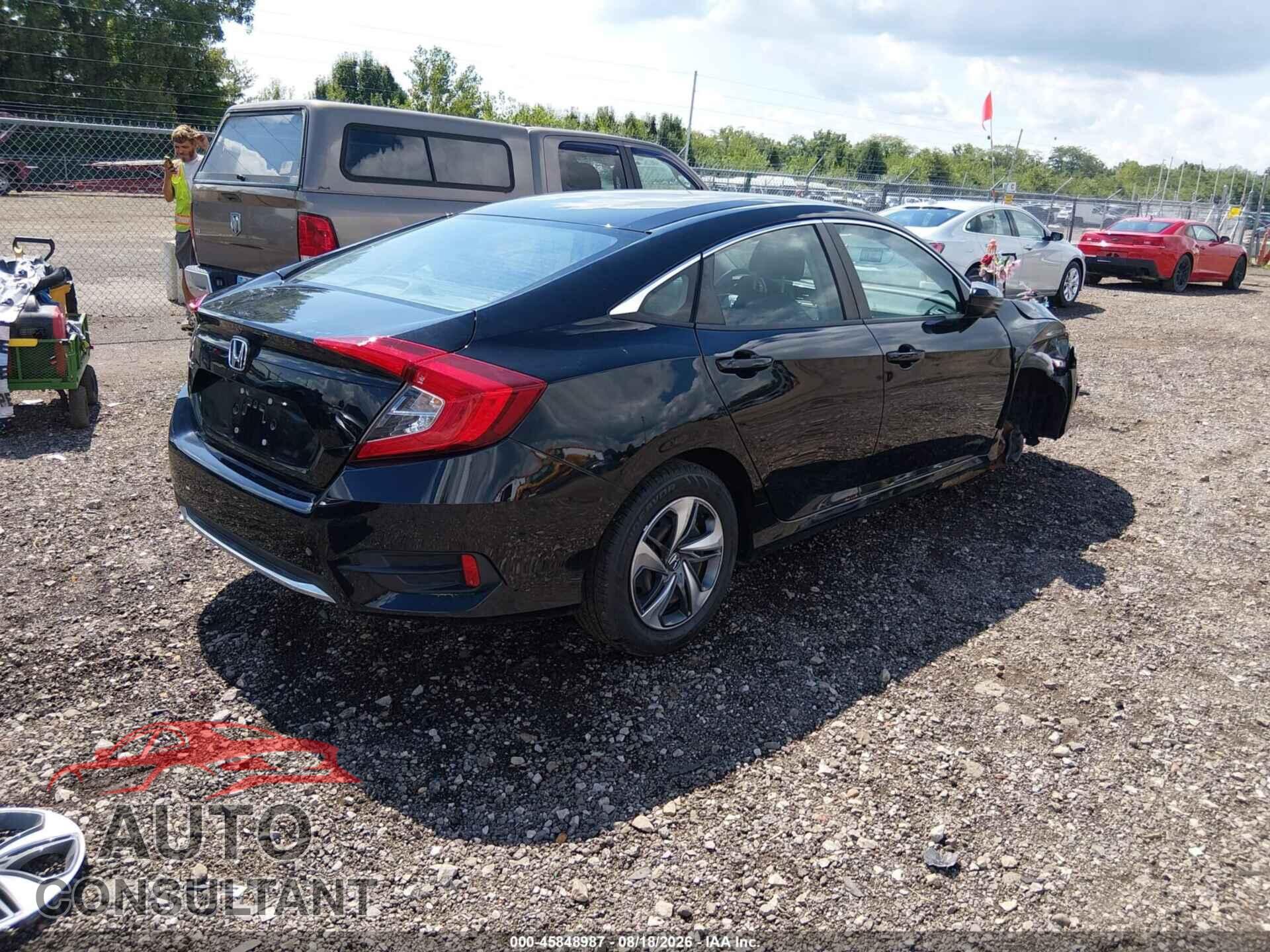 HONDA CIVIC 2019 - 2HGFC2F68KH574354