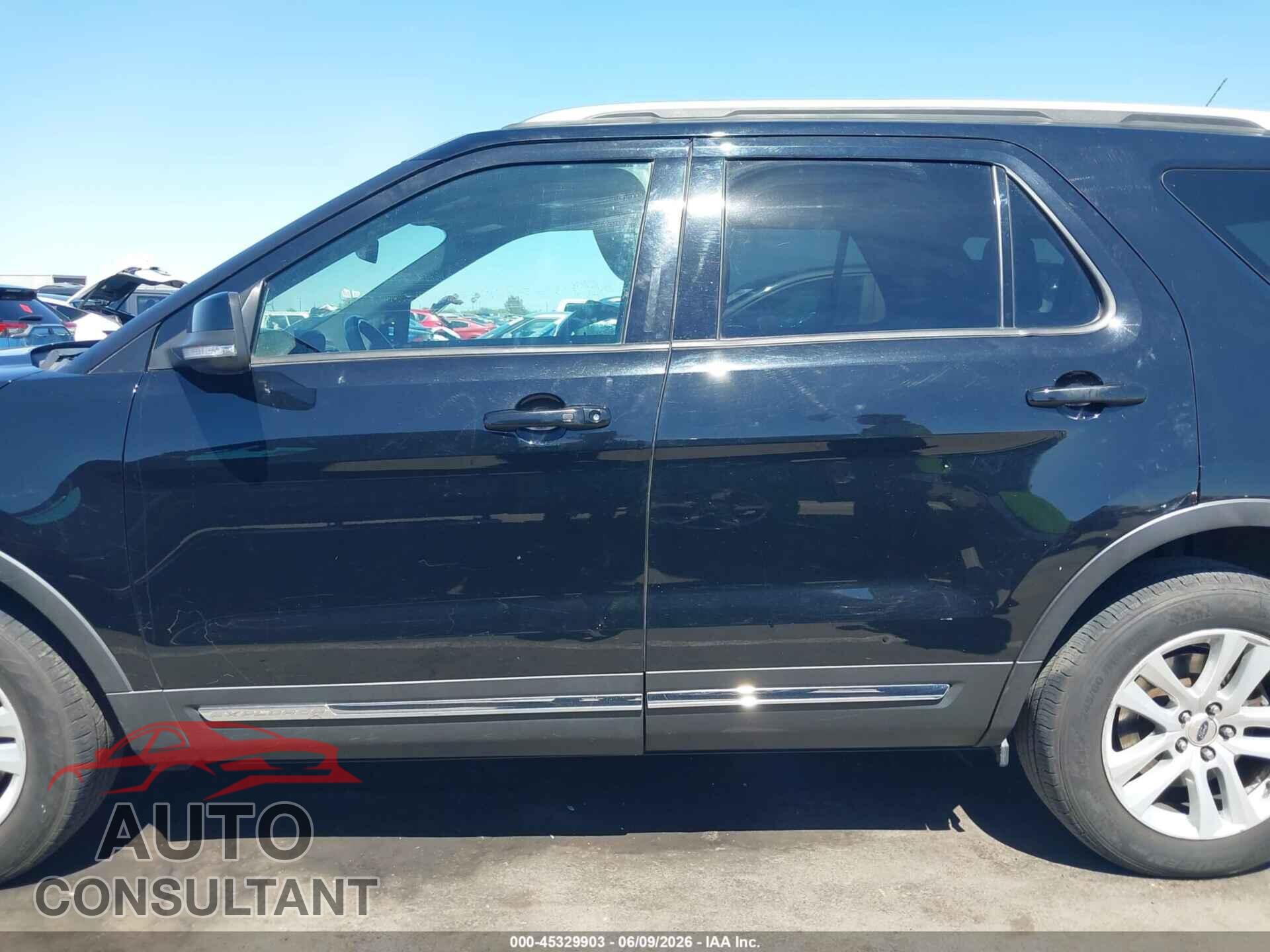 FORD EXPLORER 2018 - 1FM5K8D80JGB14325